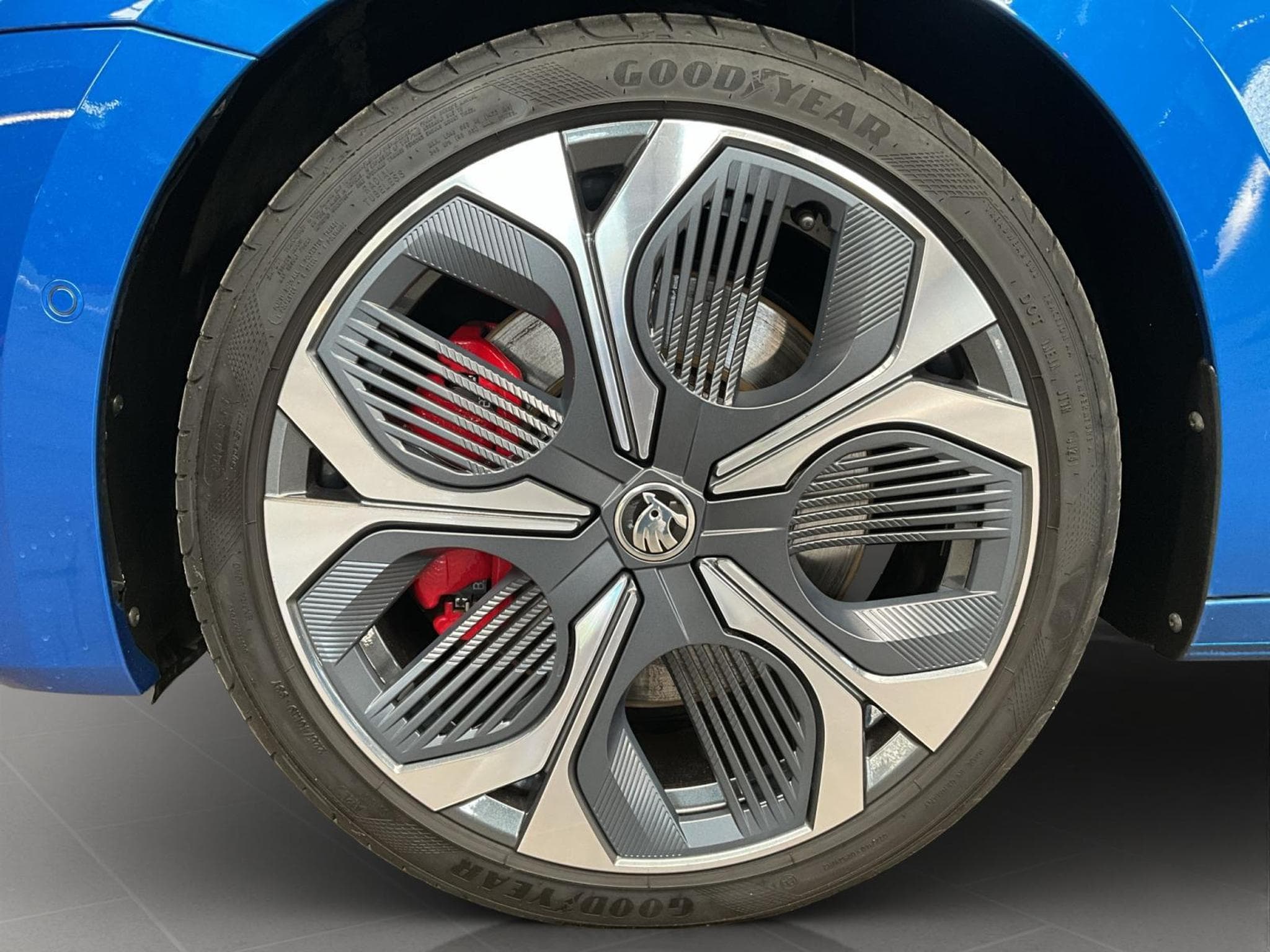 Skoda Octavia Rs+DSG+Suedia+LM19+AHK (2025) - Foto 8