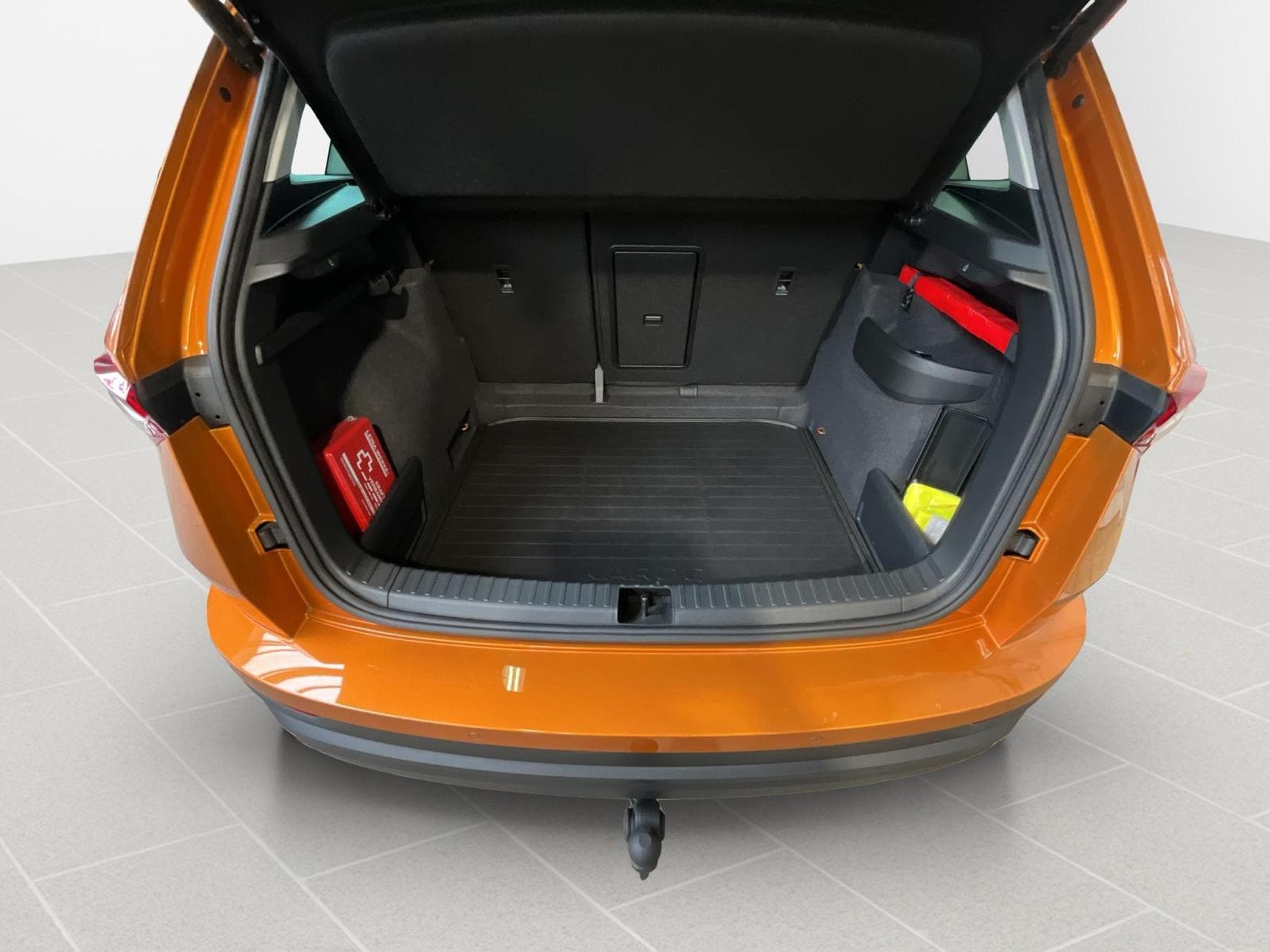 Skoda Karoq Style+DSG+AHK+P.Convenience (2022) - Foto 20