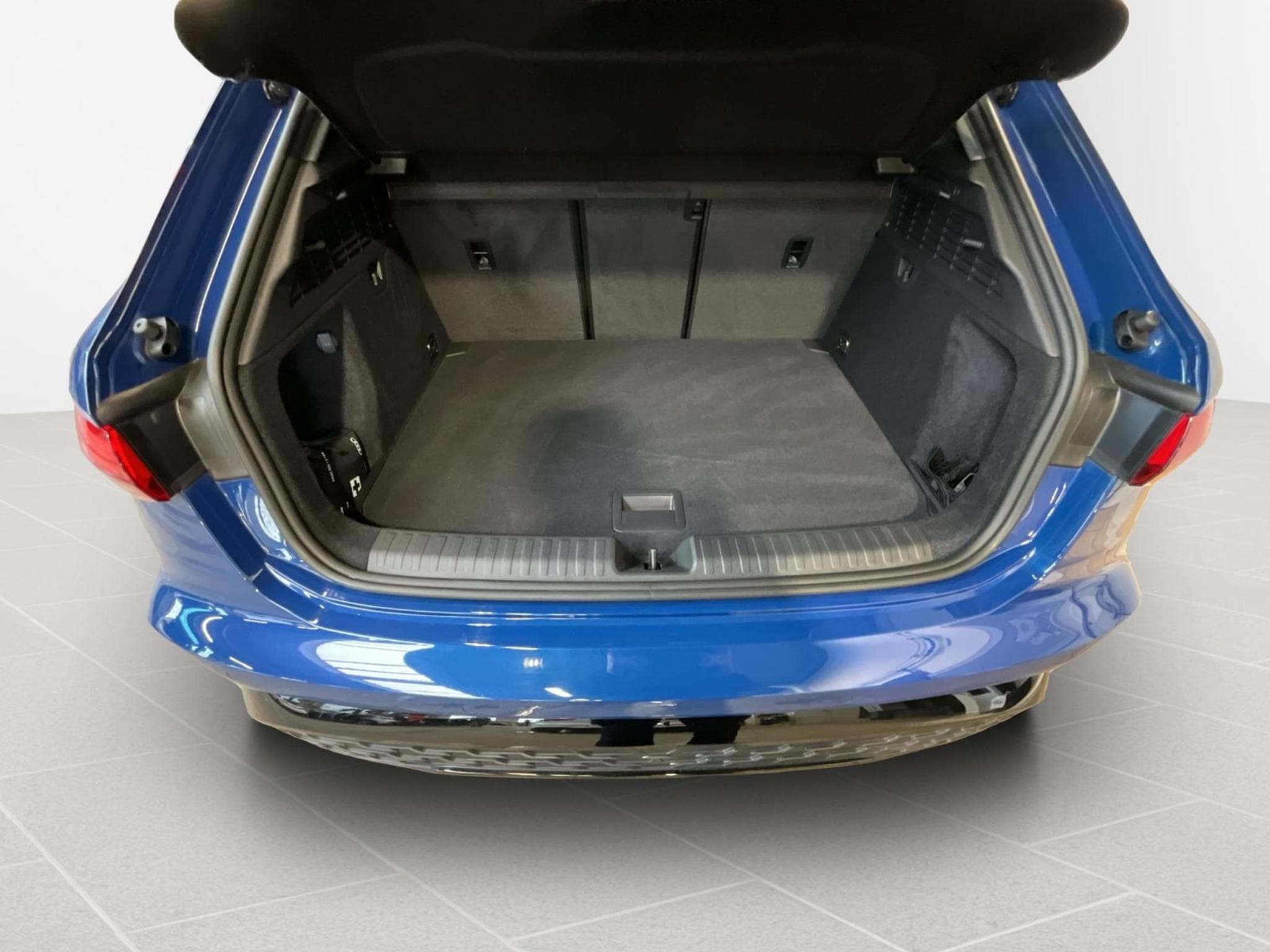 Audi A3 SB+S-Line+35TFSI+S-Tronic (2025) - Photo 21