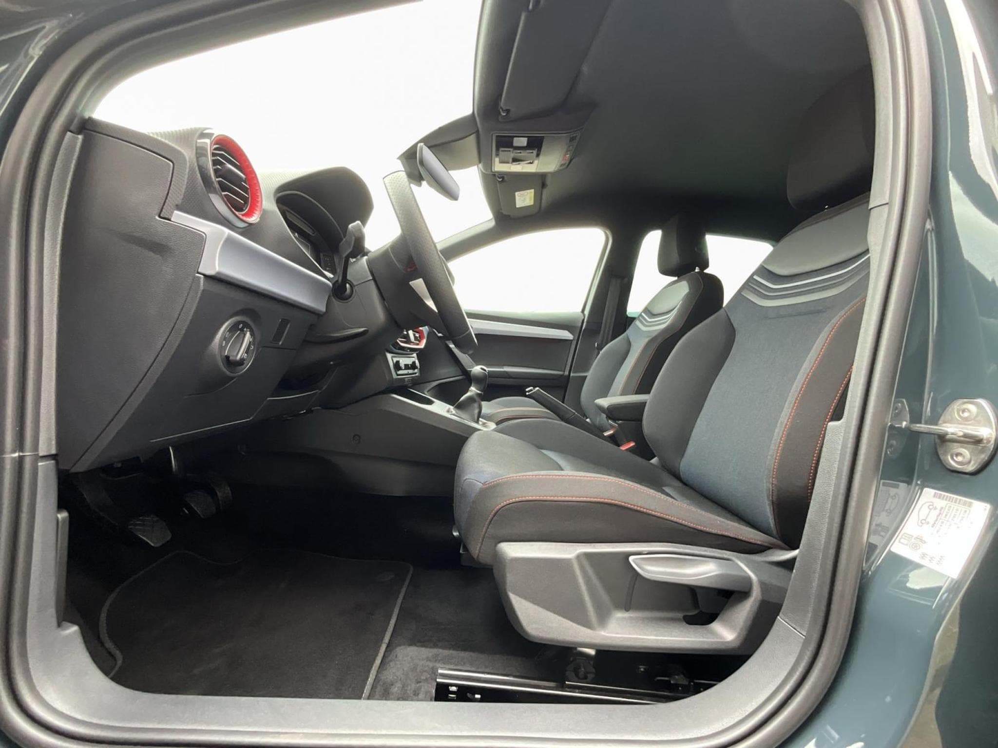 Seat Ibiza Fr+Vision+Virtual+Full-Led+Navi (2025) - Photo 9