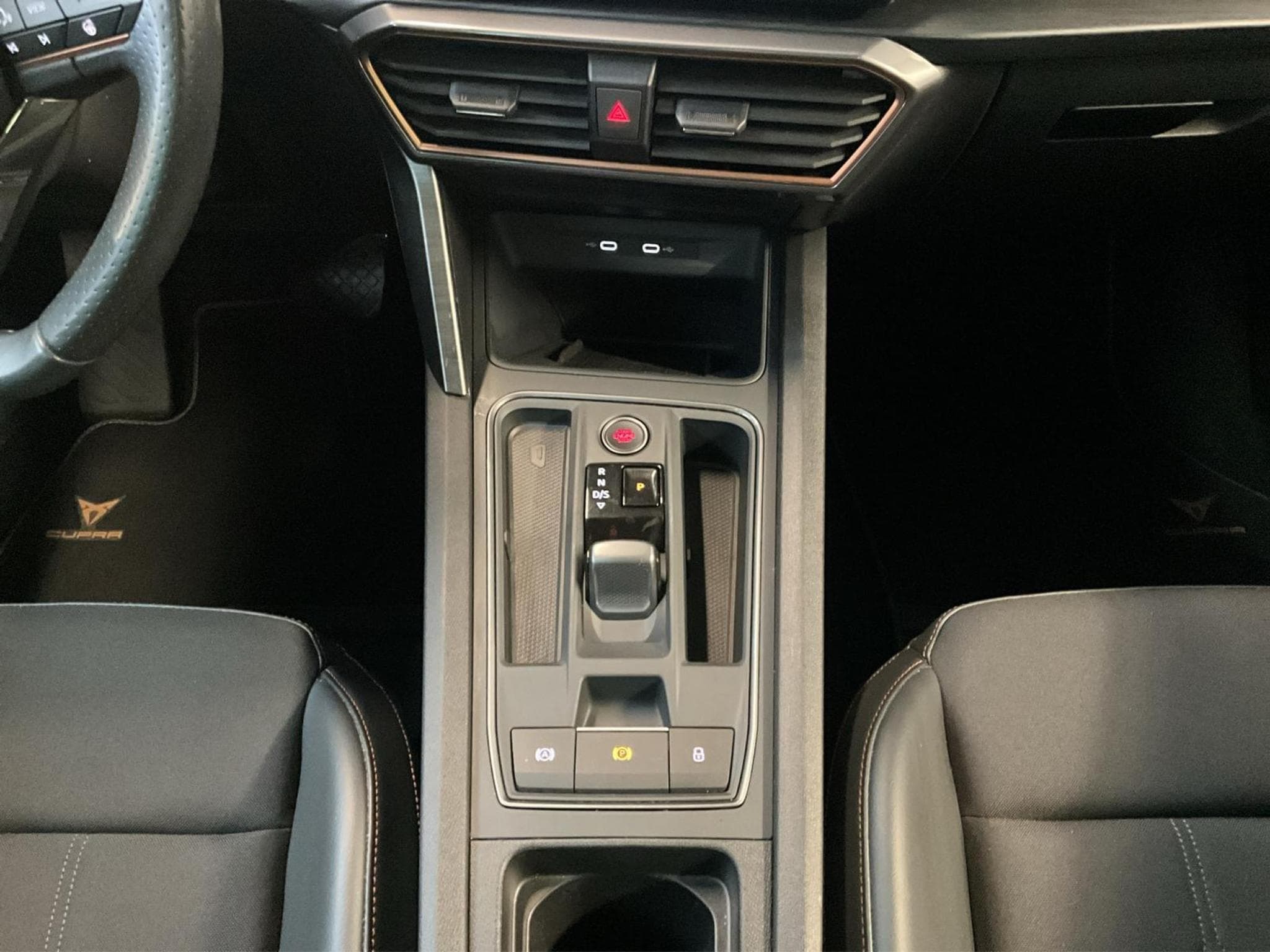 Cupra Formentor DSG+P.Pro+Led+Pano+DCC (2022) - Foto 12