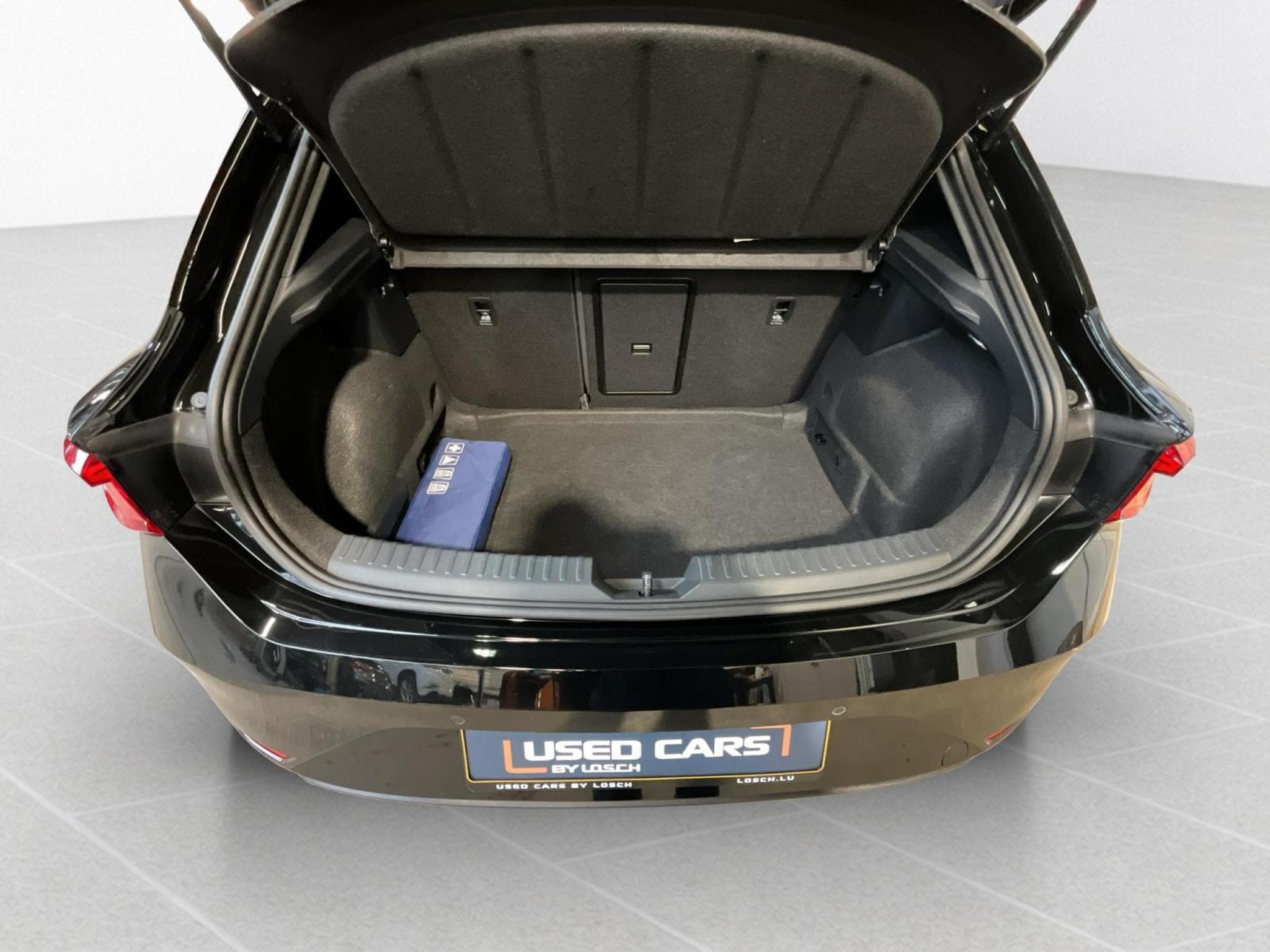 Seat Leon FR+DSG+Led+Navi+Kessy (2025) - Photo 20