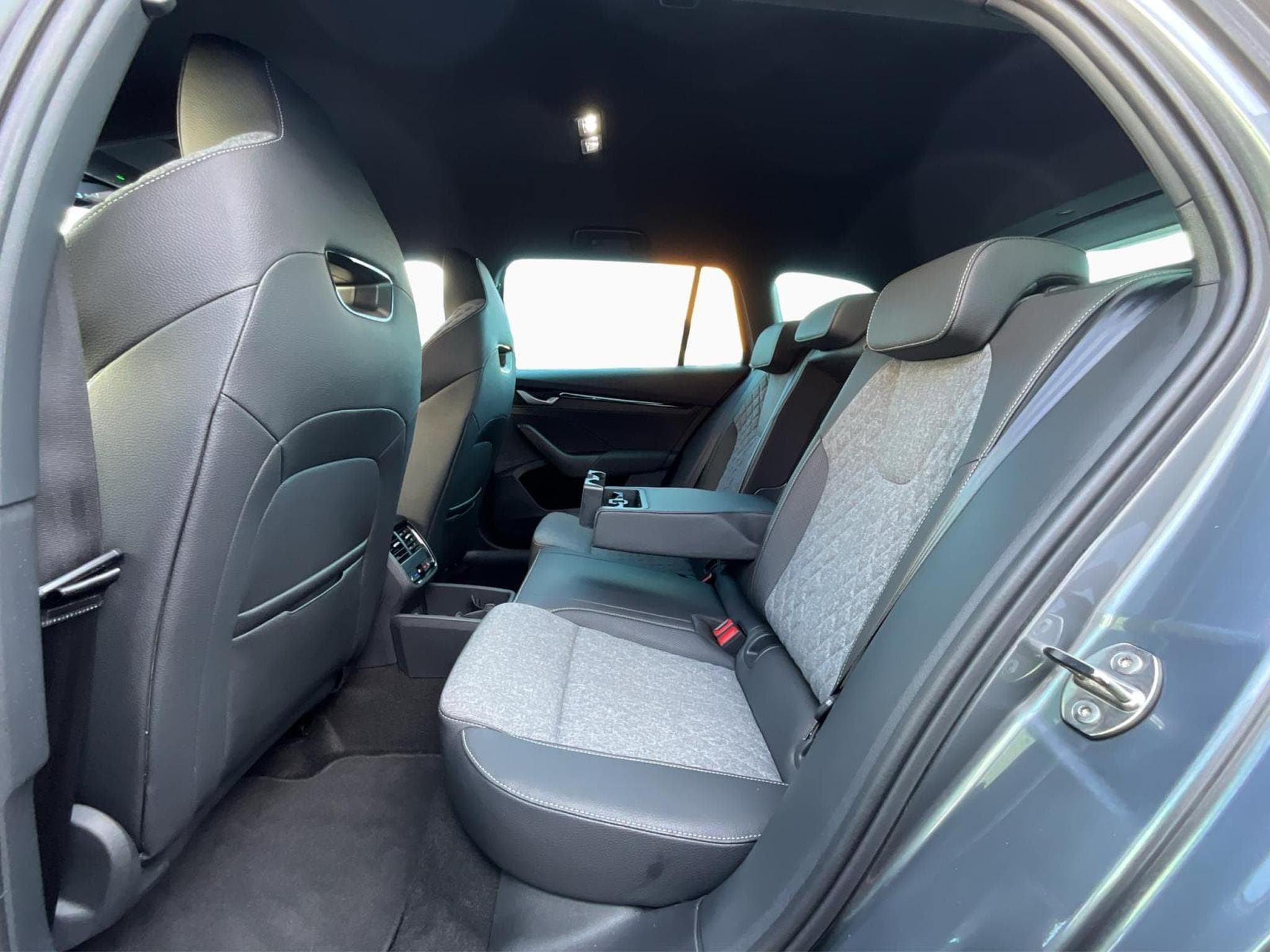 Skoda Octavia Sportline+DSG+StandH.+P.Comfort (2025) - Photo 15