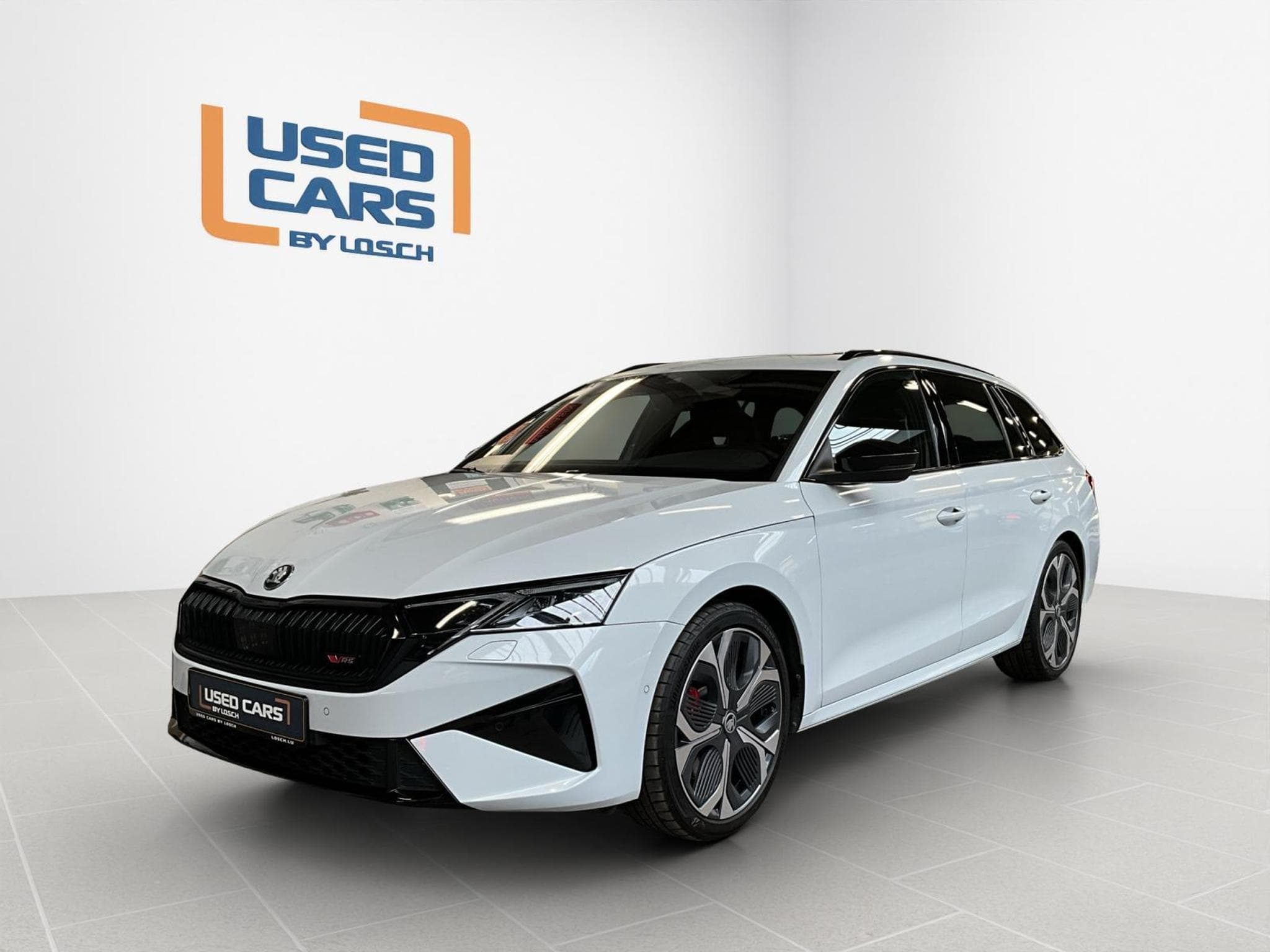 Skoda Octavia RS+DSG+Pano+SUEDIA+AHK (2025) - Photo 1