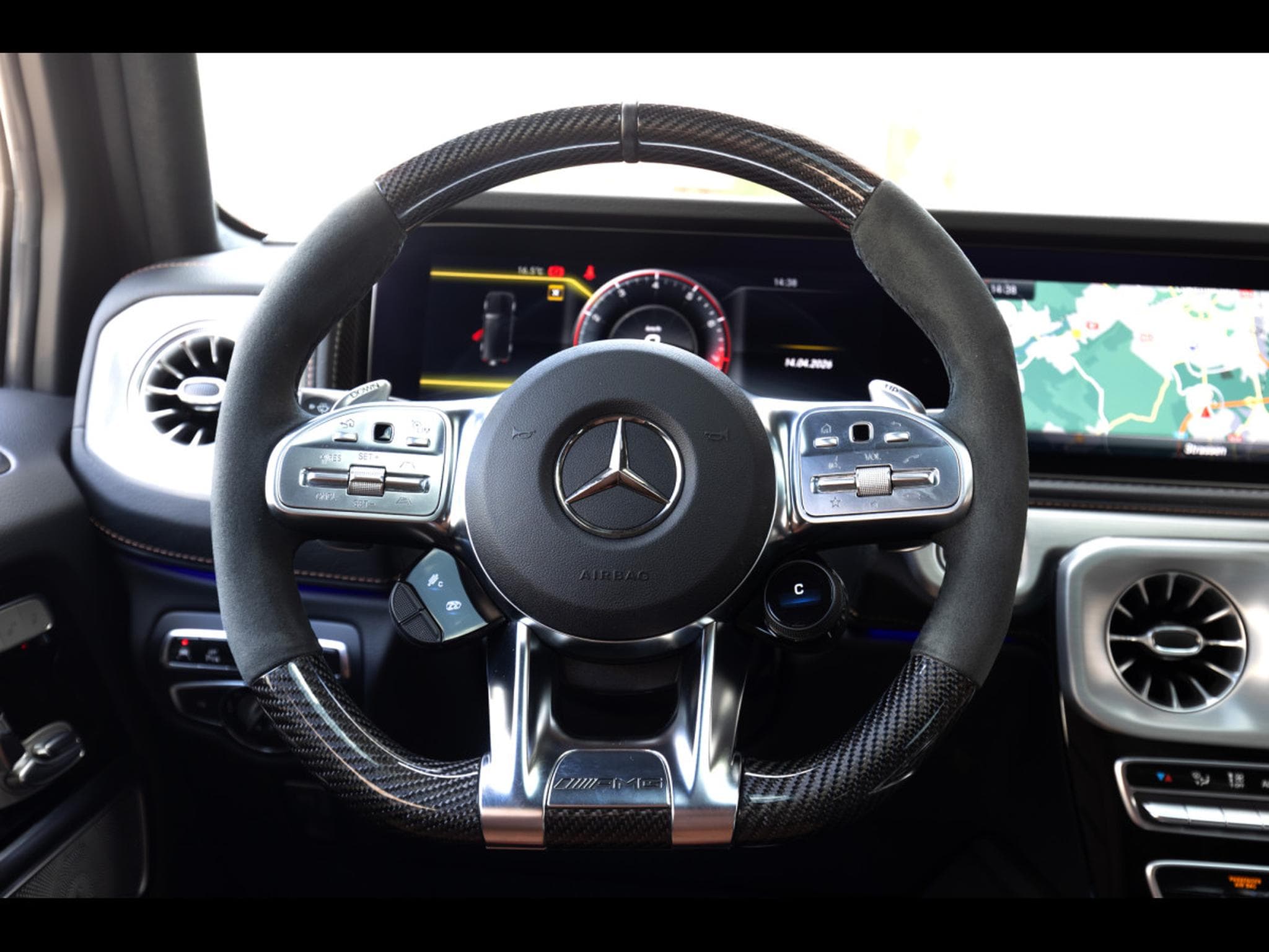 Mercedes G 63 AMG PACK NIGHT II - OLIVE METALLIC DESIGNO (2024) - Photo 19