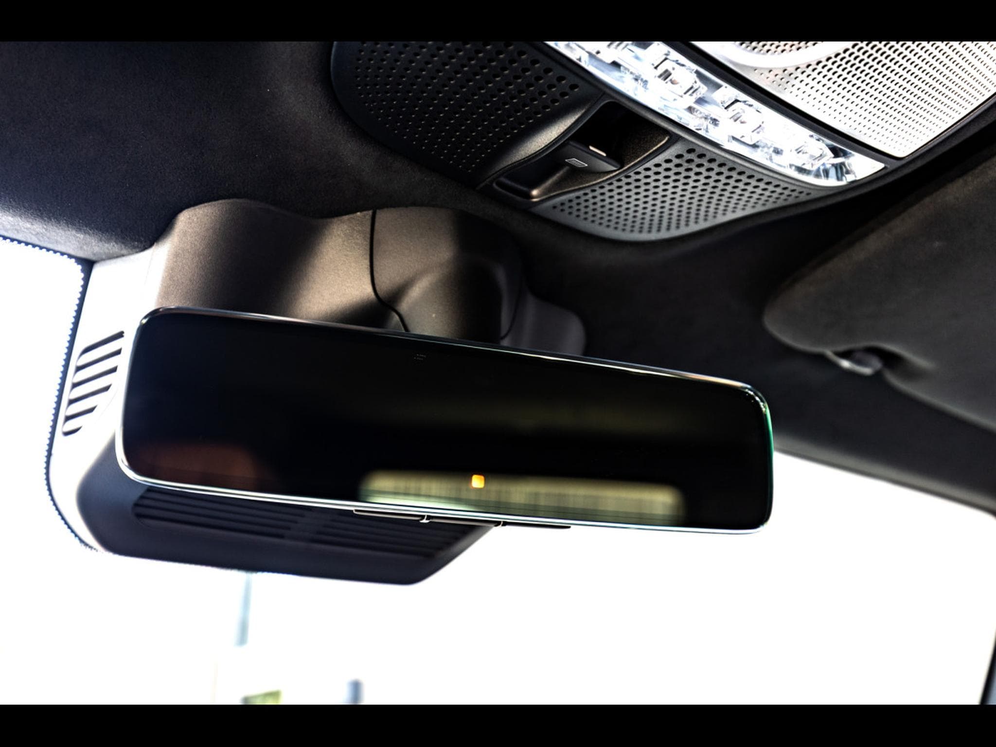 Mercedes G 63 AMG PACK NIGHT II - OLIVE METALLIC DESIGNO (2024) - Photo 25