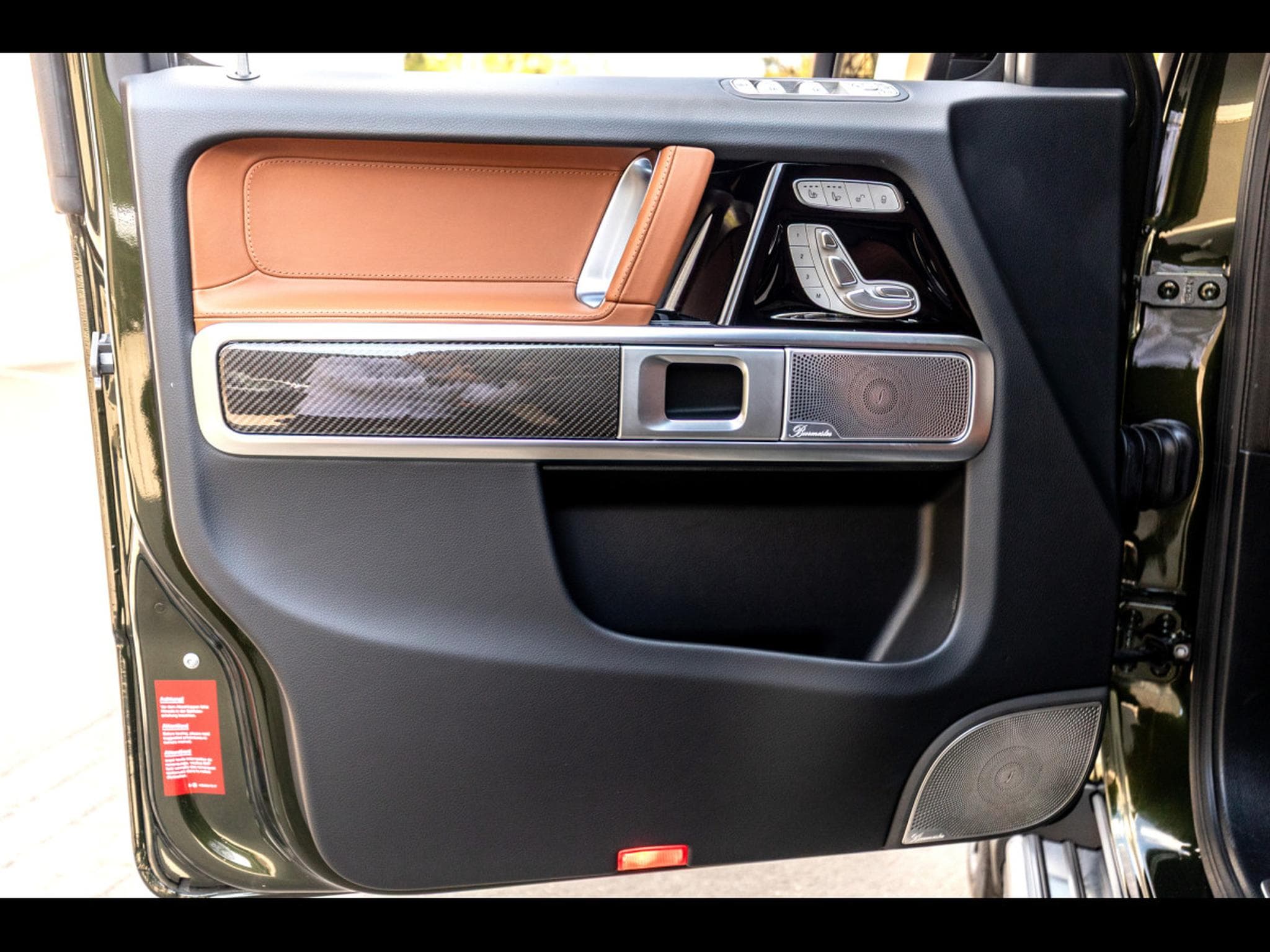 Mercedes G 63 AMG PACK NIGHT II - OLIVE METALLIC DESIGNO (2024) - Photo 9