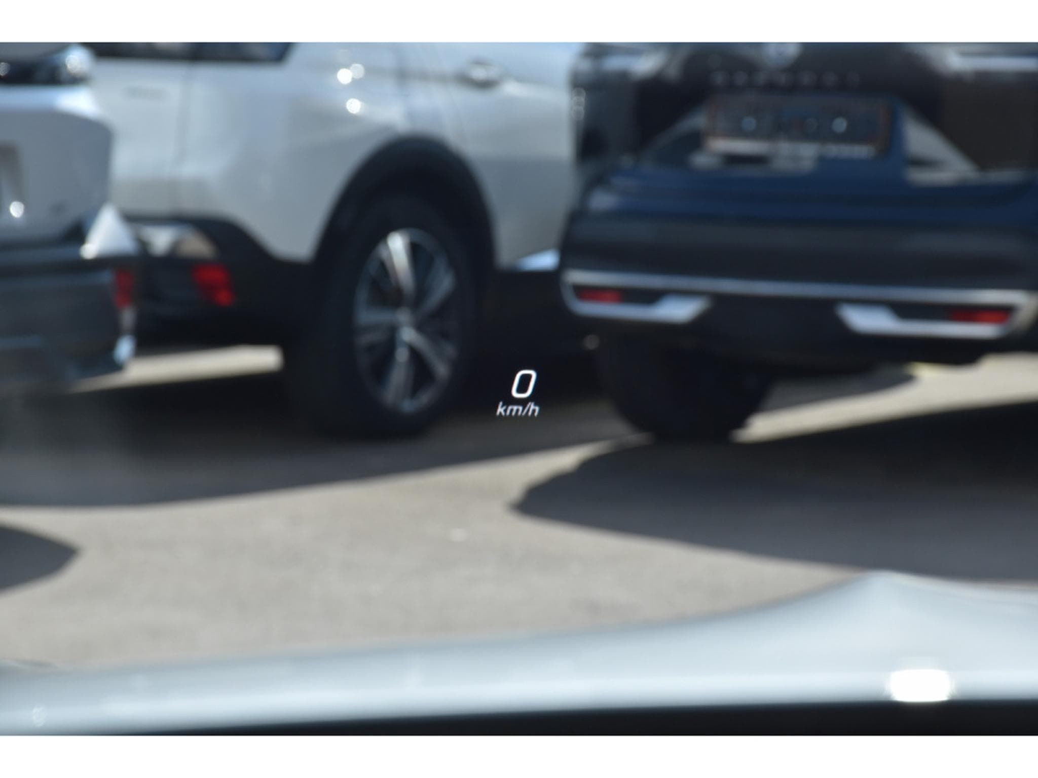 Mercedes GLB 220 4Matic AMG Line 8G-DCT  7 PL. MEMO PANO NIGHT ACC CAM360 1°M (2025) - Foto 18