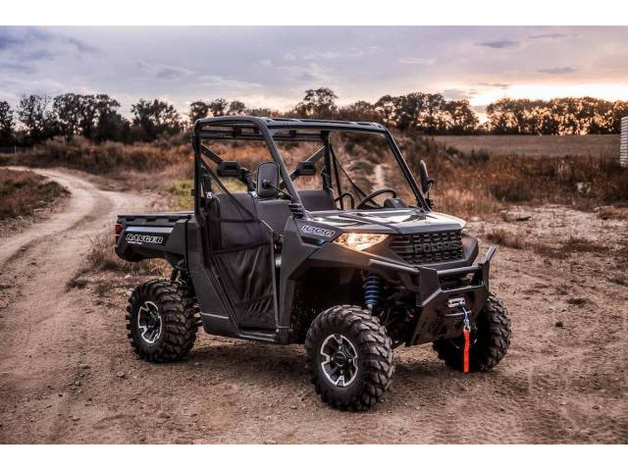 Polaris Ranger XP 1000 EPS Nordic Pro SE Black Pearl T1b (2026) - Photo 1