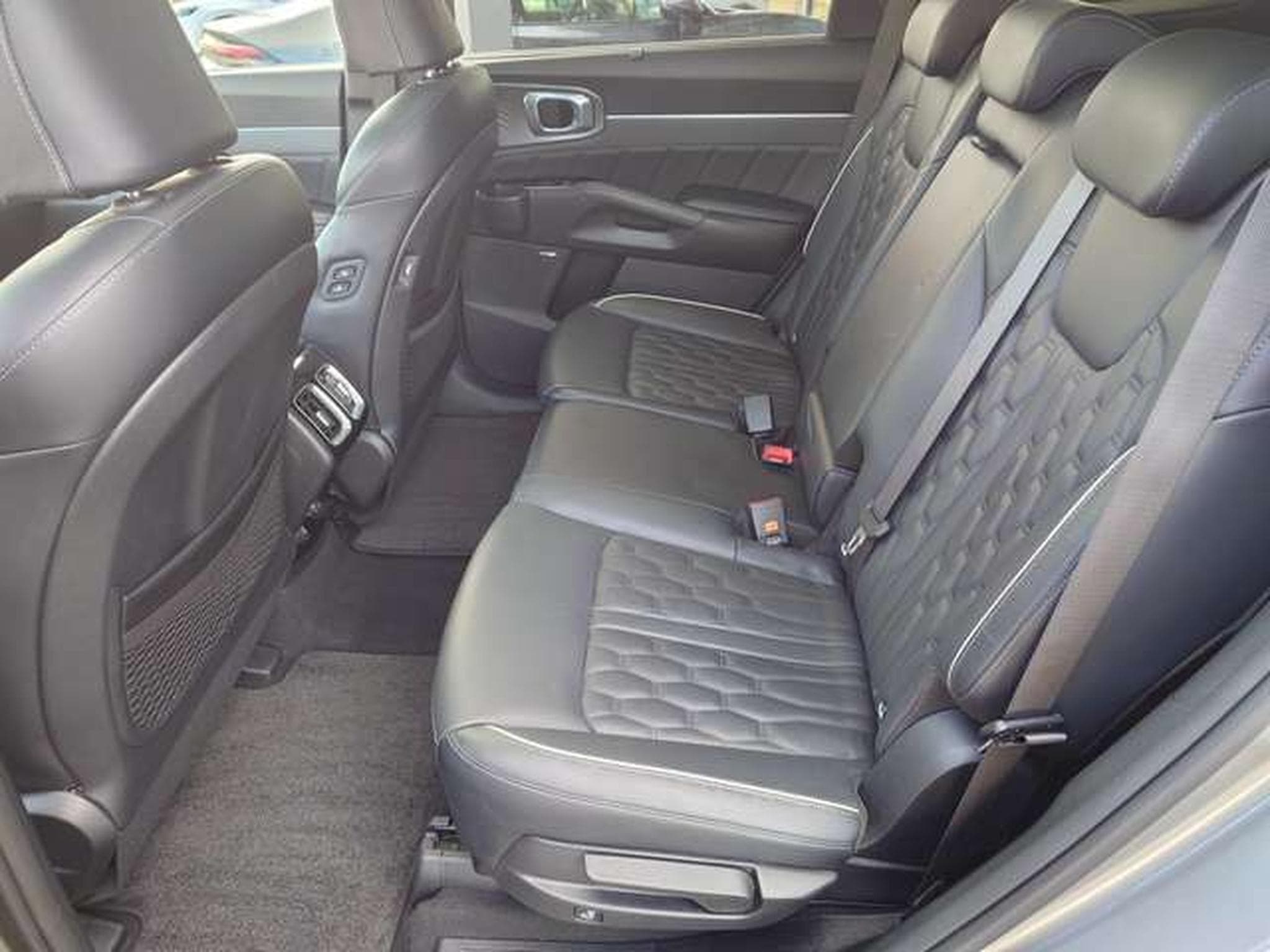 Kia Sorento SorentoHYBRID 1.6 TGI AWD Sense 7places (2020) - Photo 10