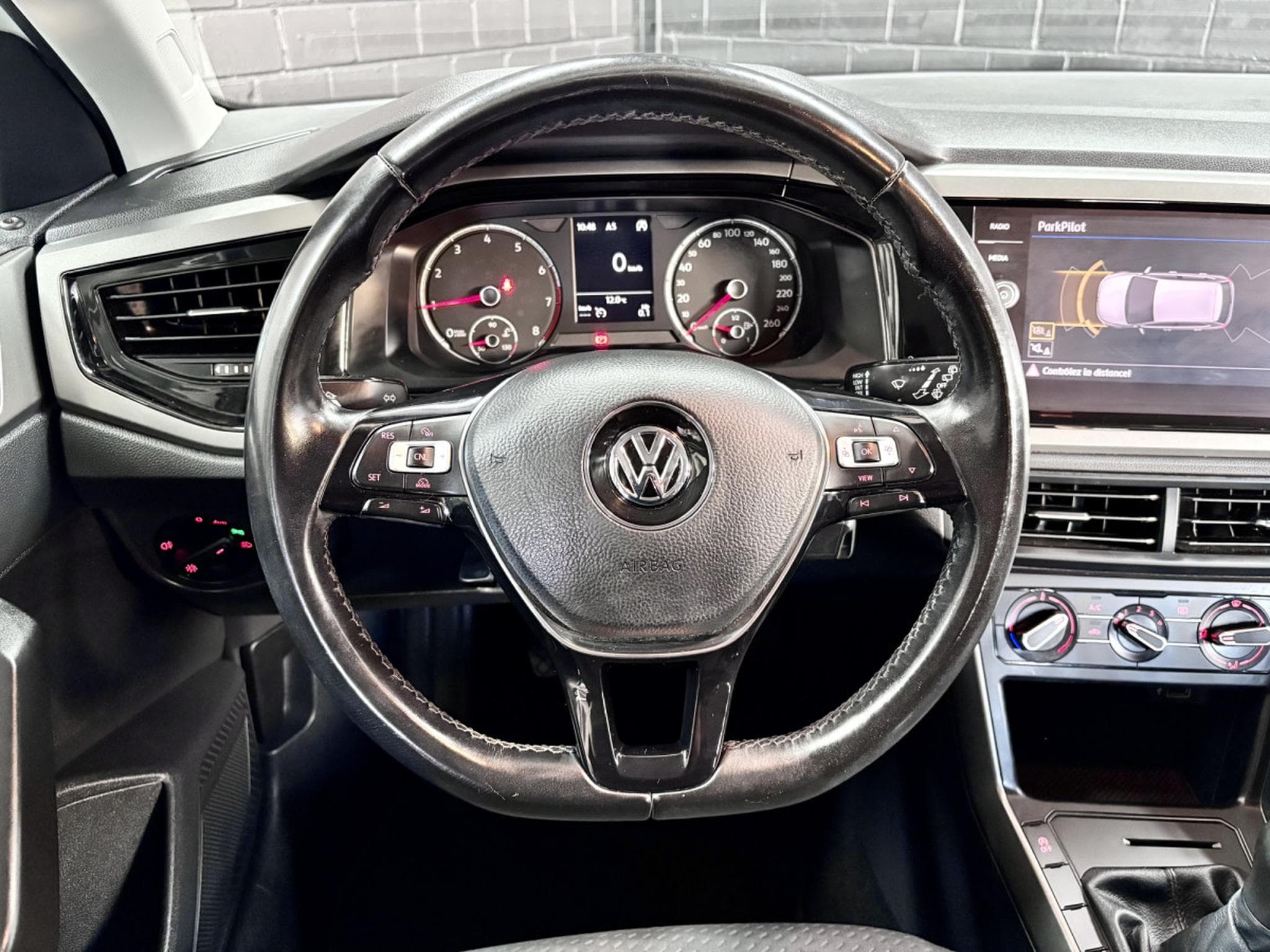 VW Polo VI Comfortline 1.0 TSI 95 CV *NAVI* REG. VITESSE* (2018) - Photo 10