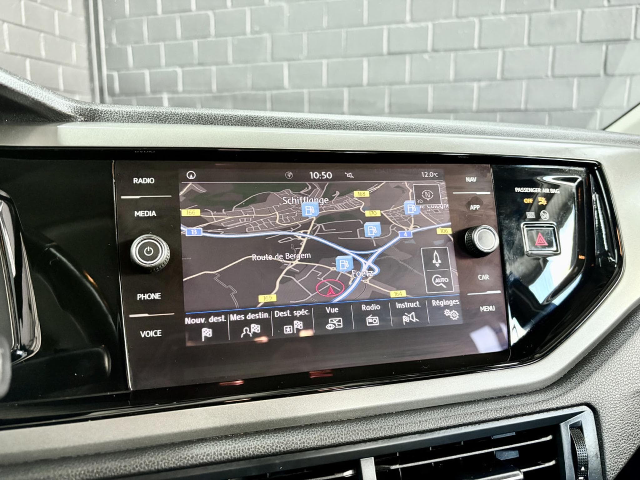 VW Polo VI Comfortline 1.0 TSI 95 CV *NAVI* REG. VITESSE* (2018) - Photo 17