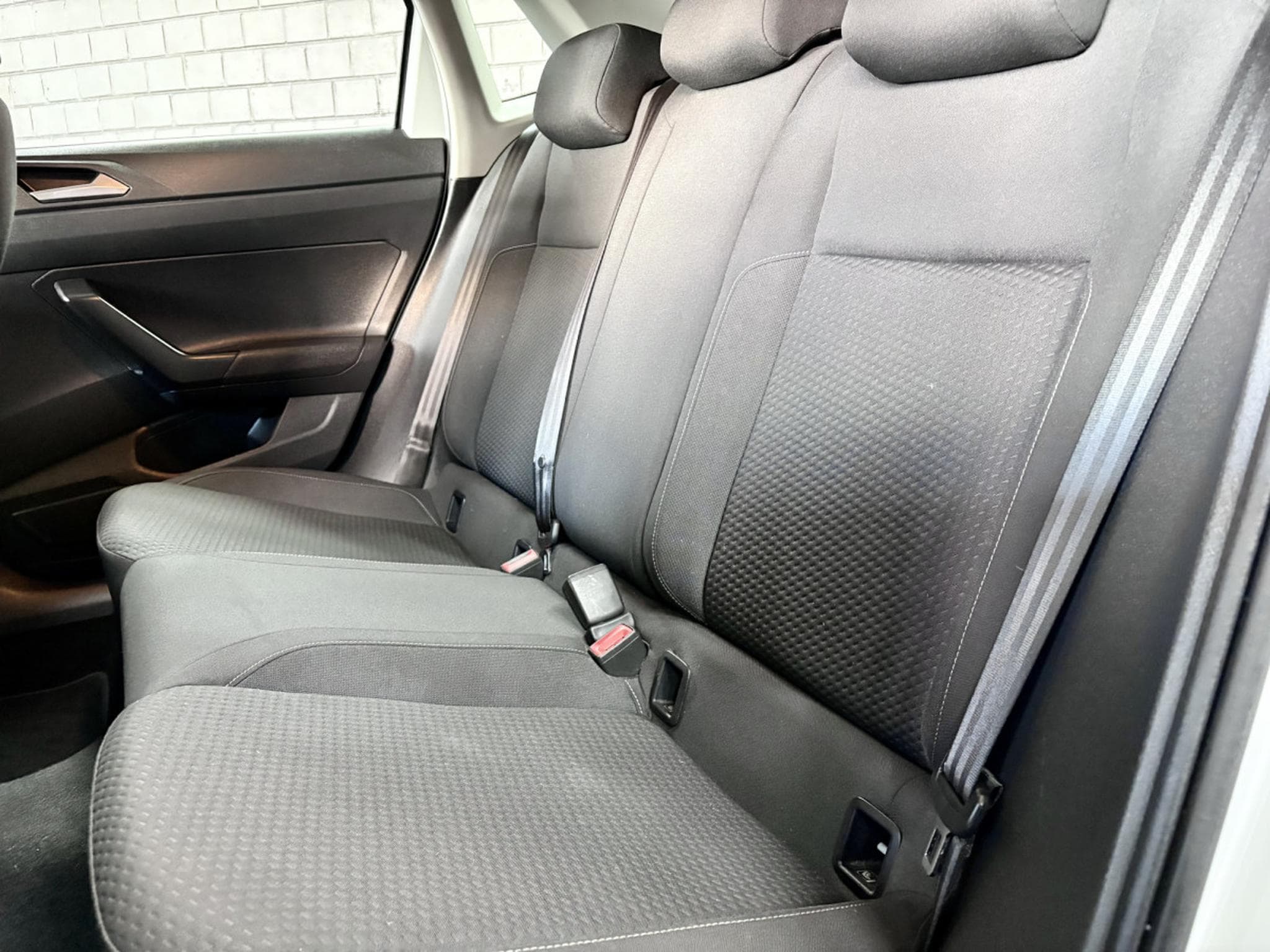 VW Polo VI Comfortline 1.0 TSI 95 CV *NAVI* REG. VITESSE* (2018) - Photo 20