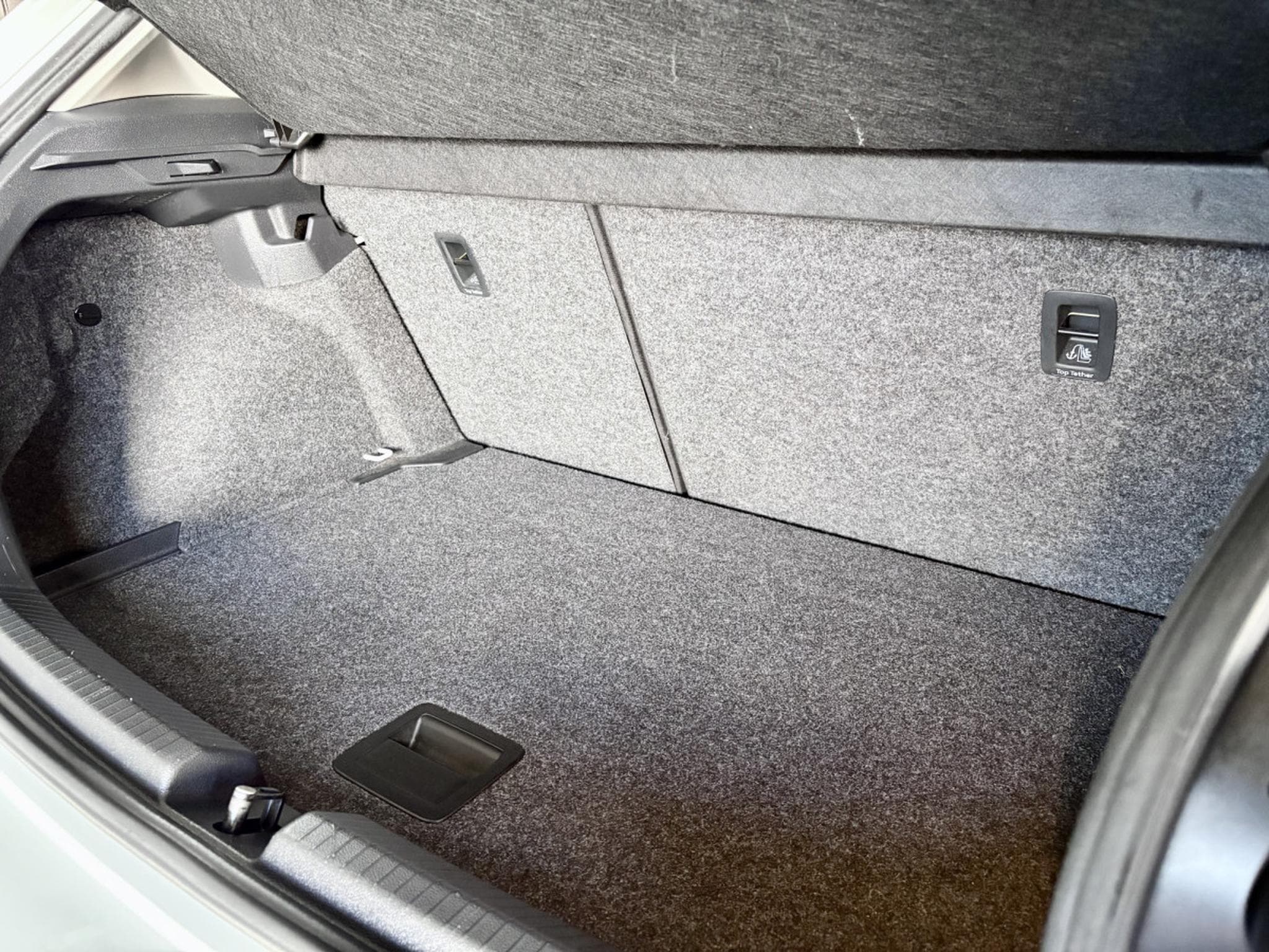 VW Polo VI Comfortline 1.0 TSI 95 CV *NAVI* REG. VITESSE* (2018) - Photo 22