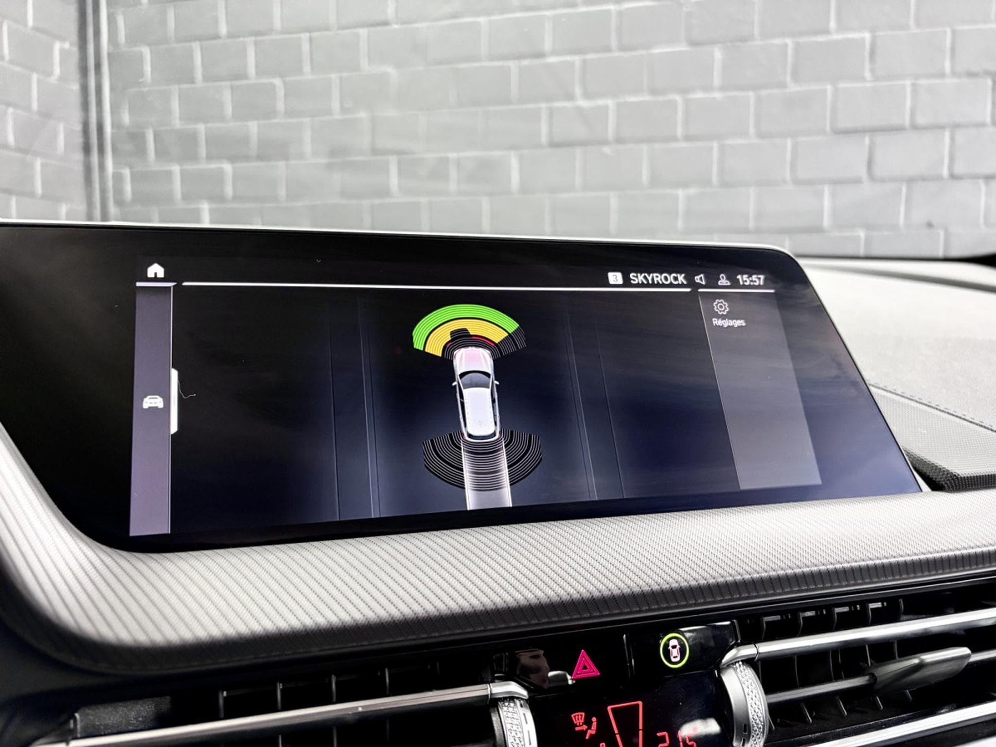 BMW 118 D M-Sport 2.0 150CV *BLACK PACK* 19" * ALARME* (2023) - Foto 17