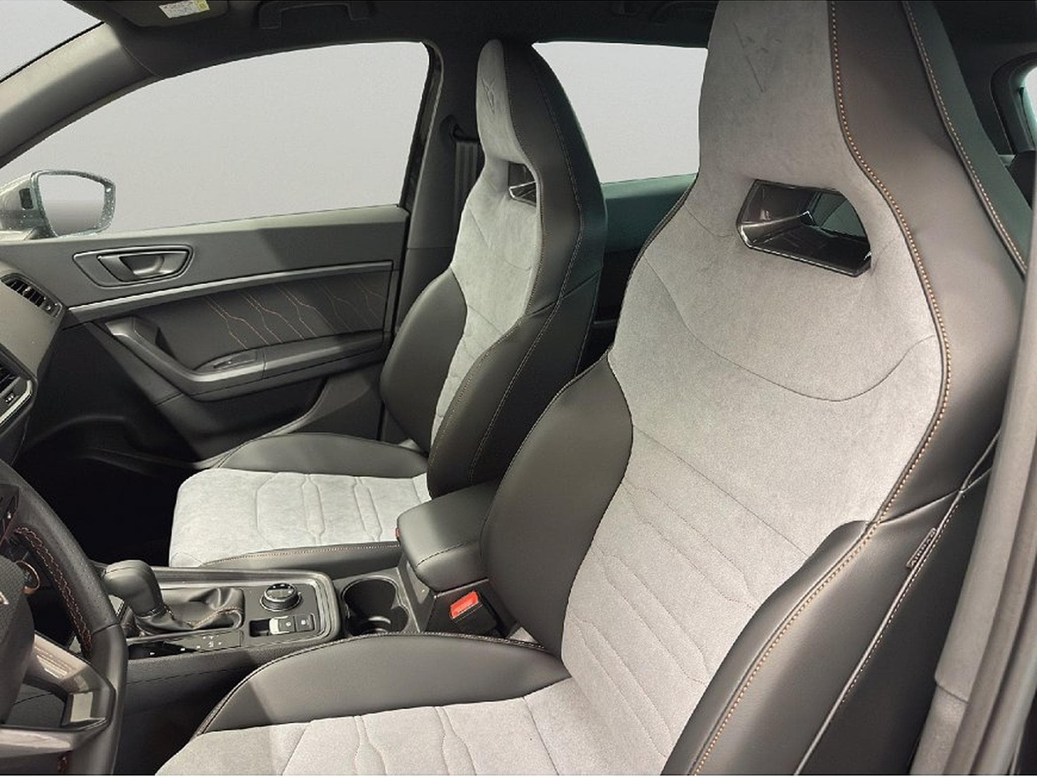 Cupra Ateca (2025) - Photo 9