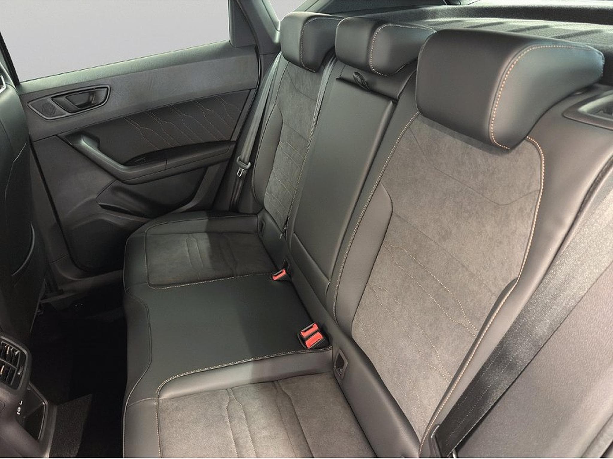 Cupra Ateca (2026) - Photo 11