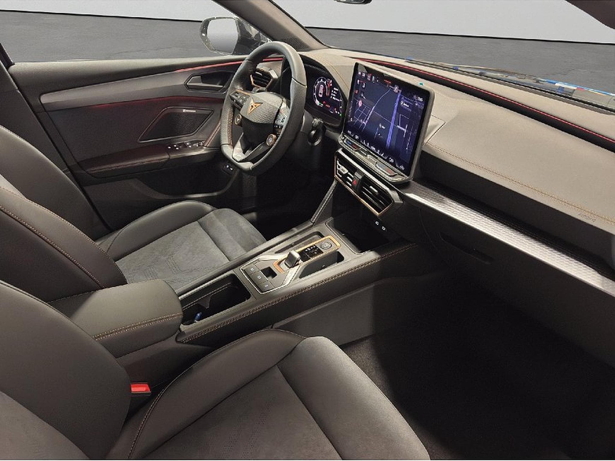 Cupra Leon (2025) - Photo 20