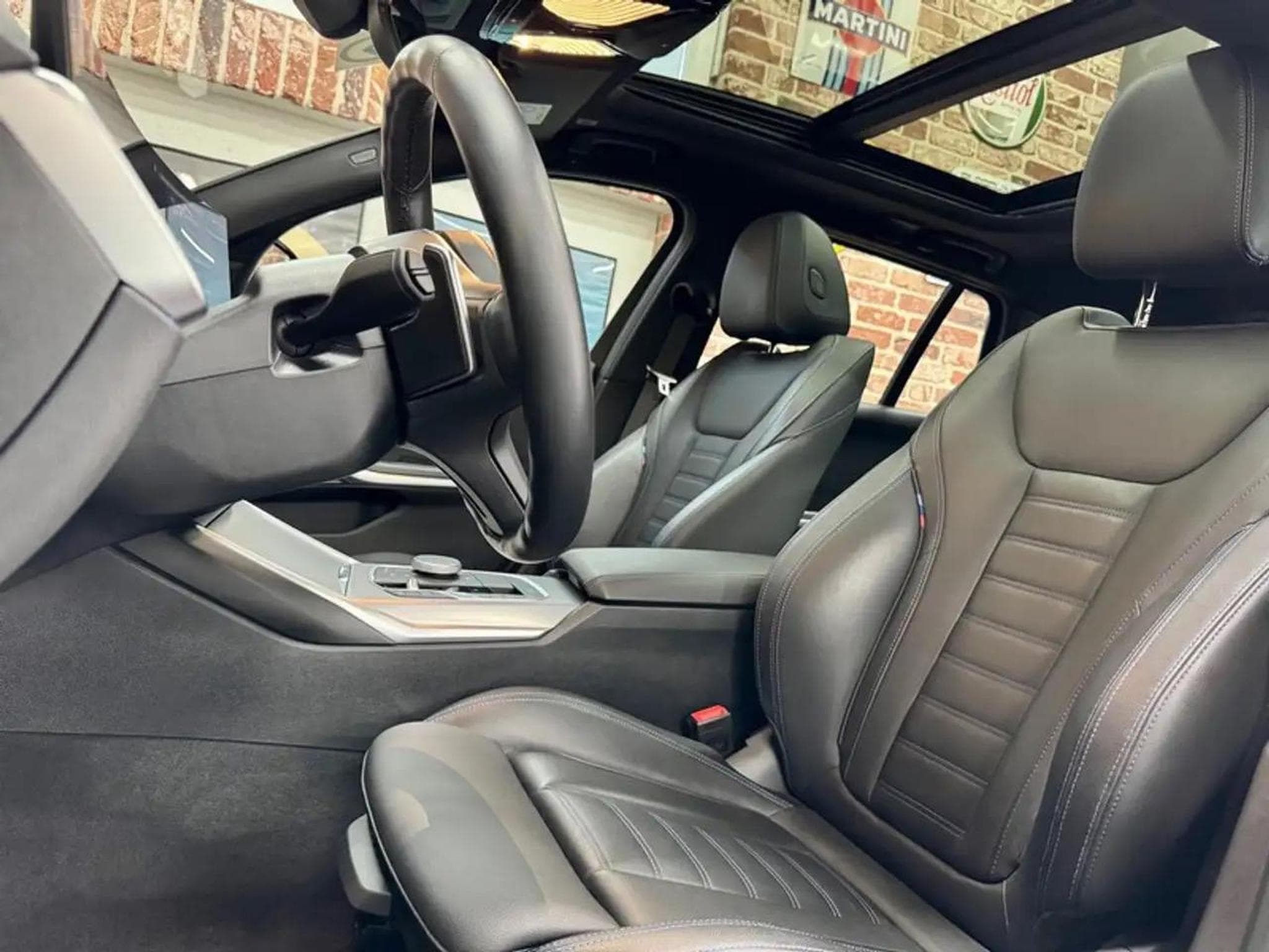 BMW 320 (2024) - Photo 5