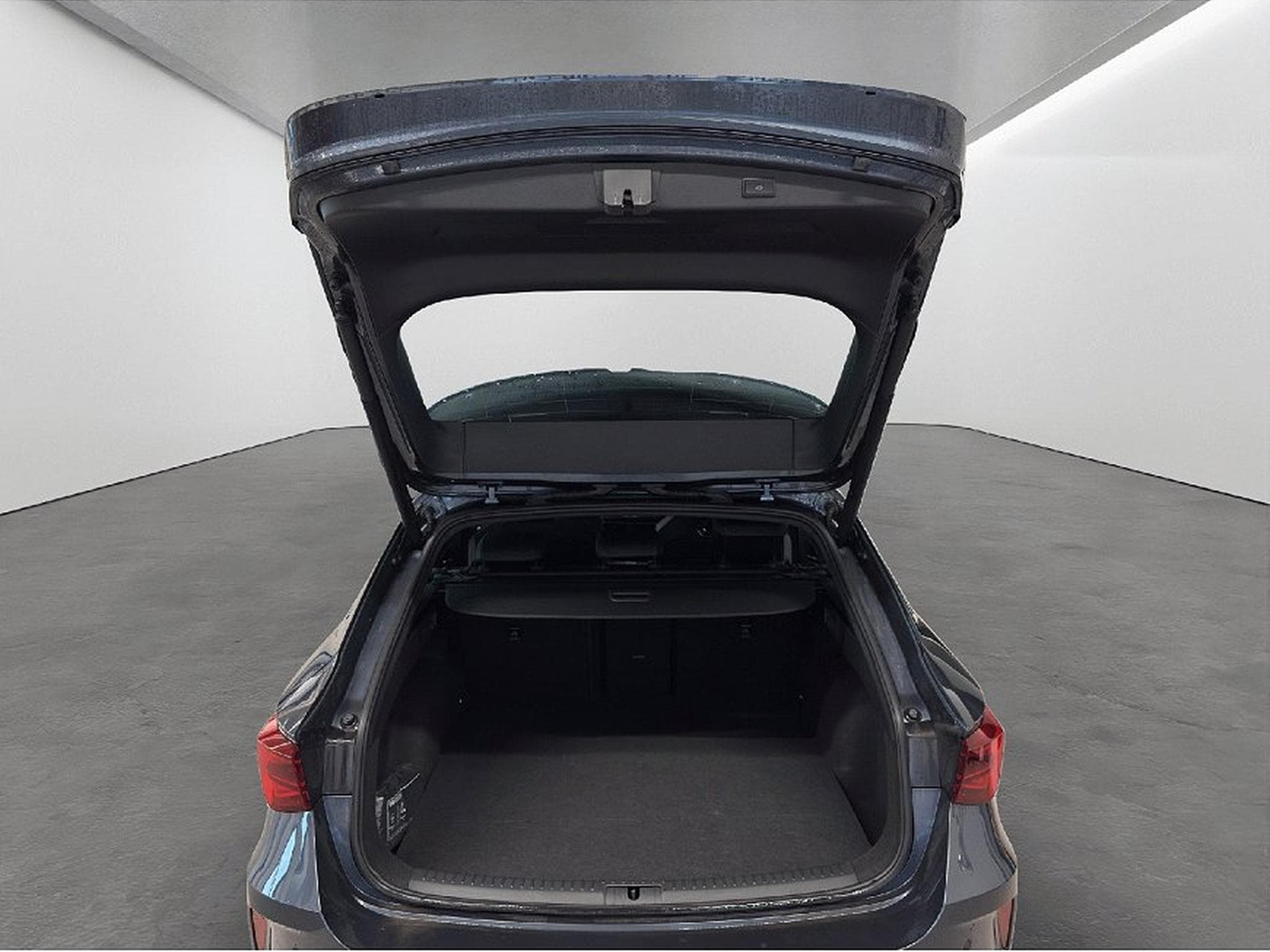 Cupra Leon (2025) - Photo 6