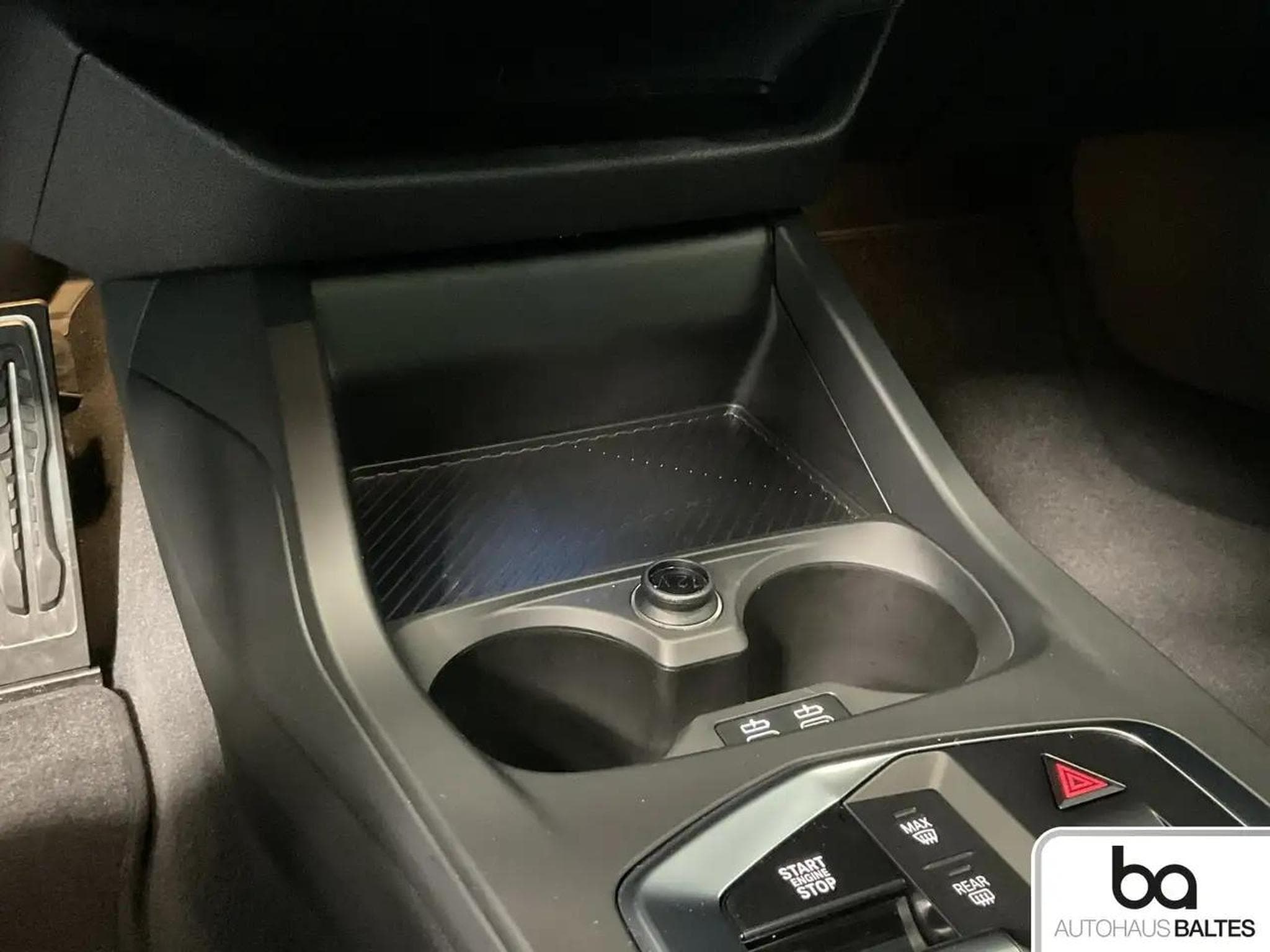 BMW 120 (2025) - Photo 10