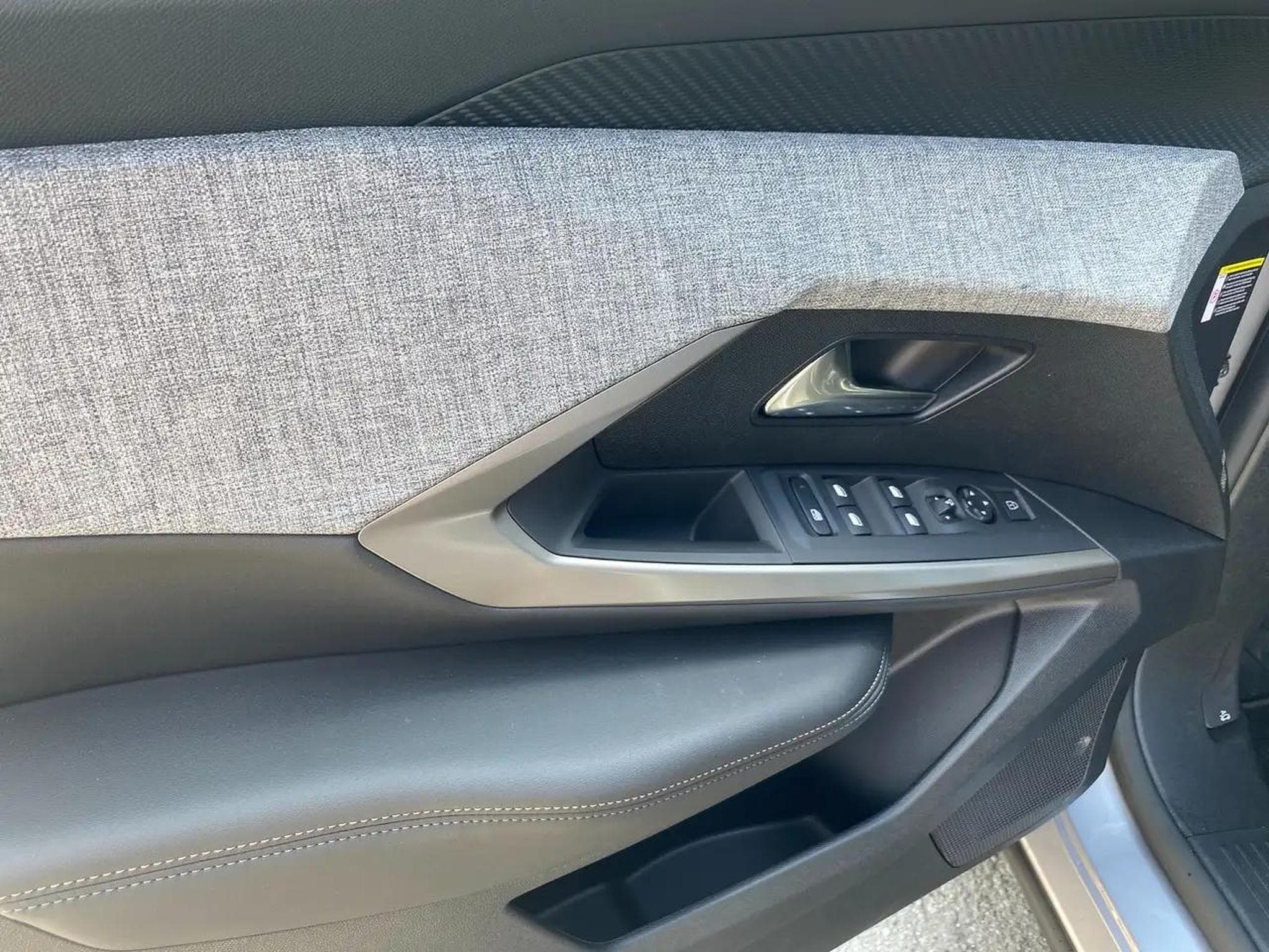 Peugeot 3008 (2025) - Photo 13