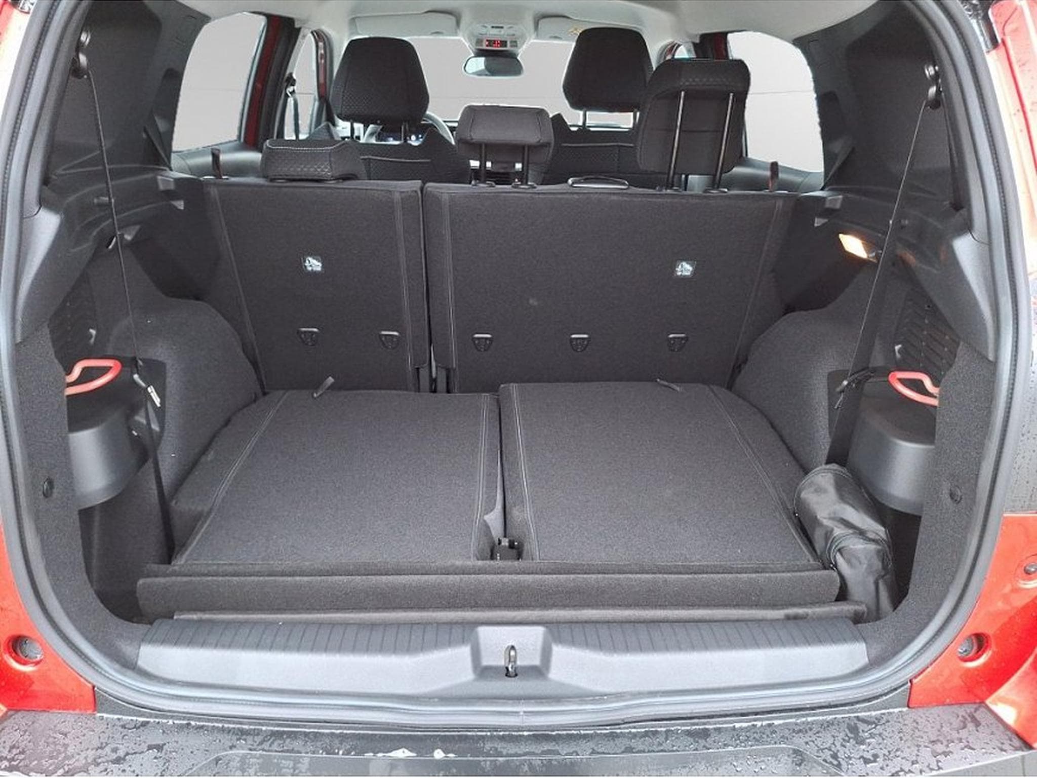 Opel Frontera (2026) - Foto 8