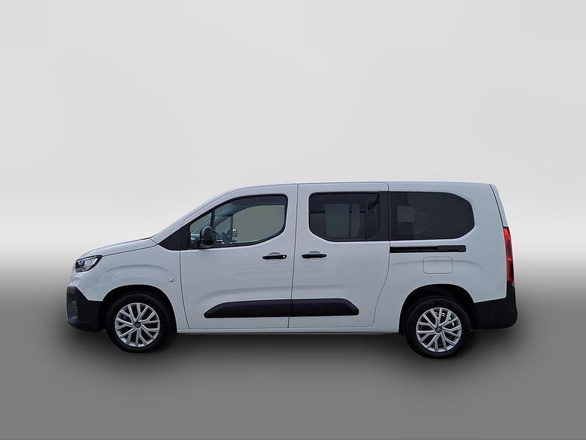Fiat Doblo (2024) - Photo 2