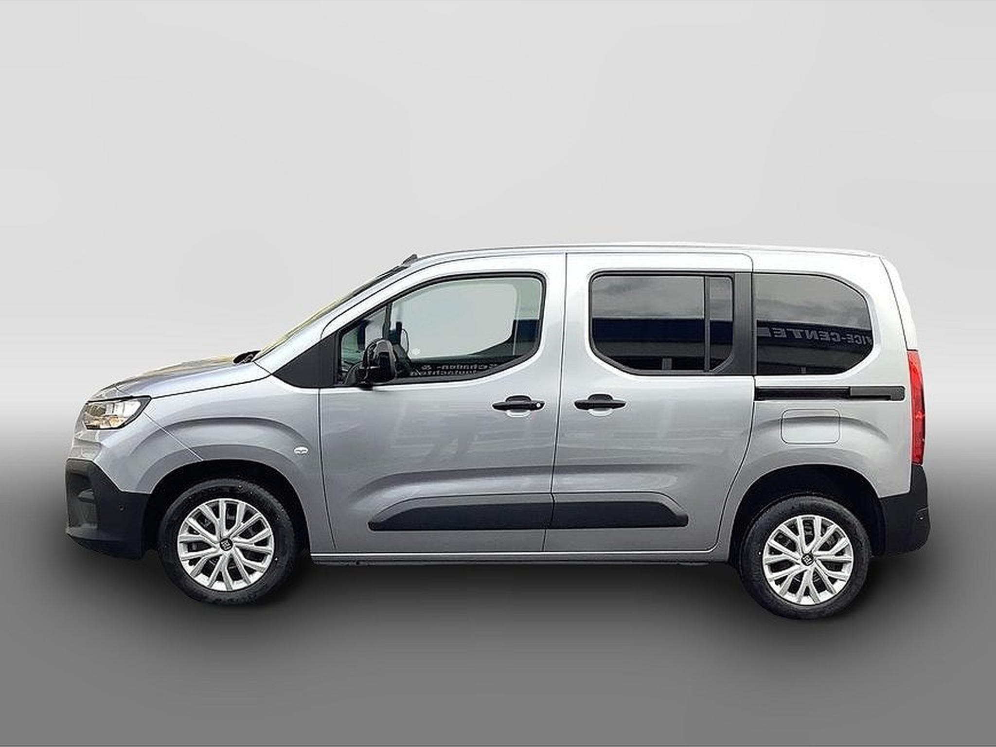 Fiat Doblo (2024) - Photo 4