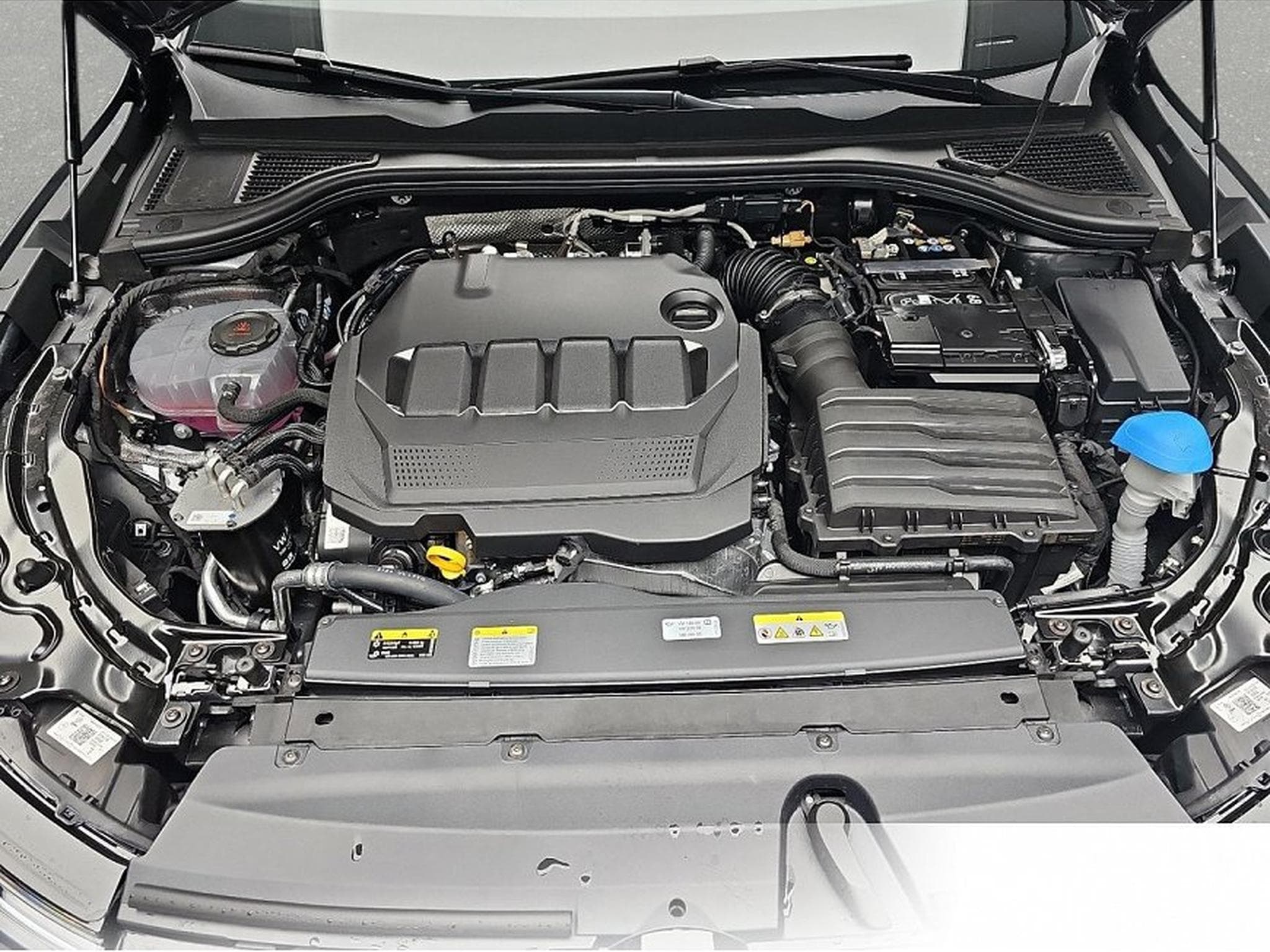 VW Passat (2026) - Photo 14