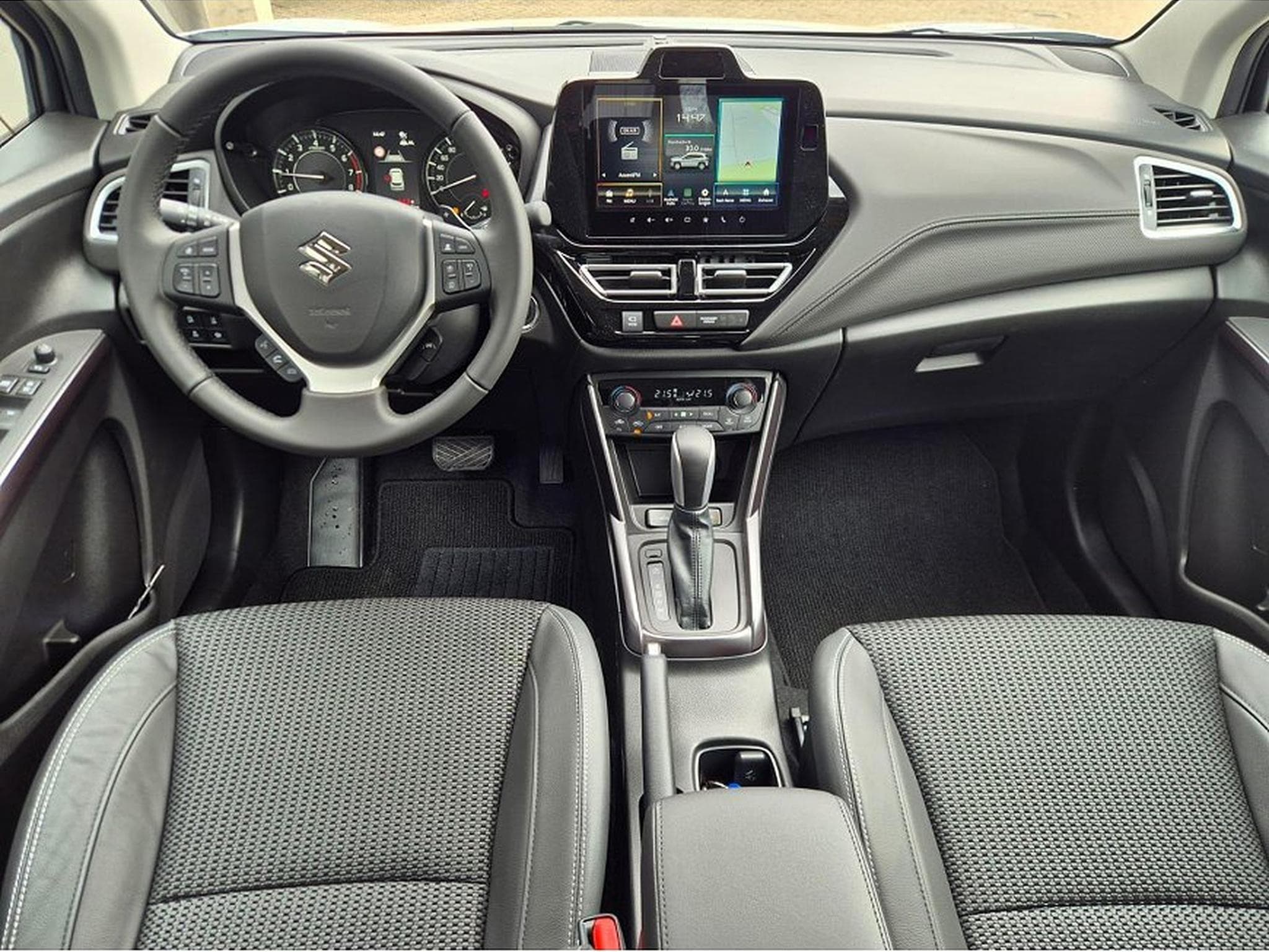 Suzuki S-Cross (2026) - Photo 10