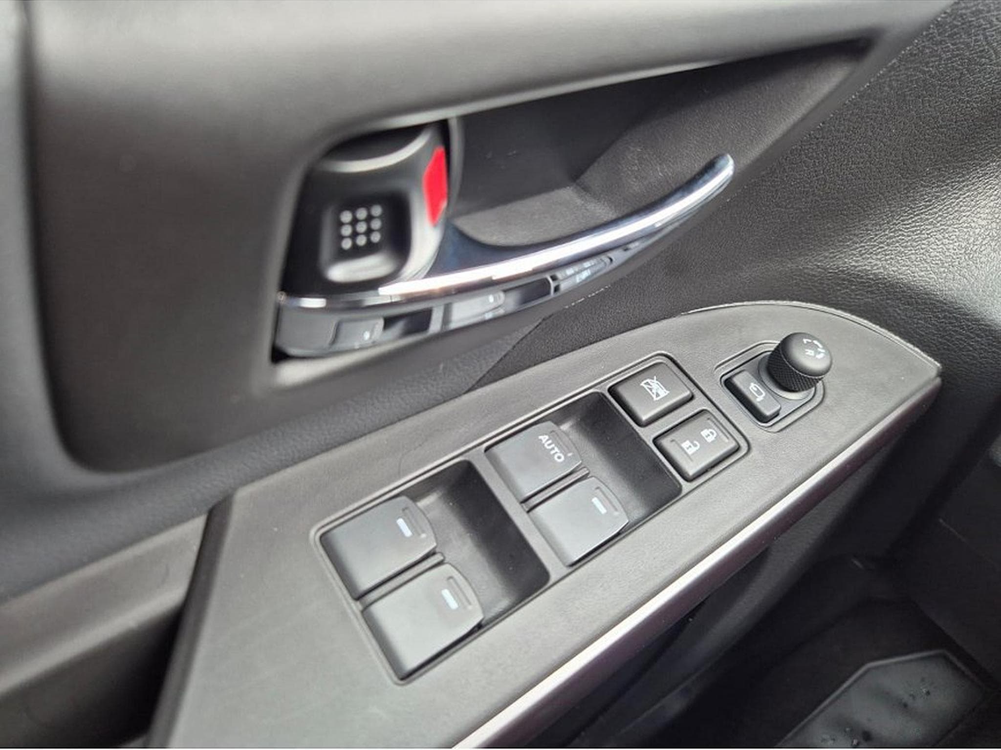 Suzuki S-Cross (2026) - Photo 13