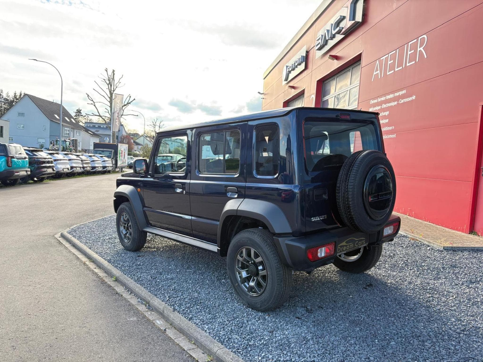 Suzuki Jimny 1.5 4WD ALLGRIP 5 PORTES (2025) - Photo 3
