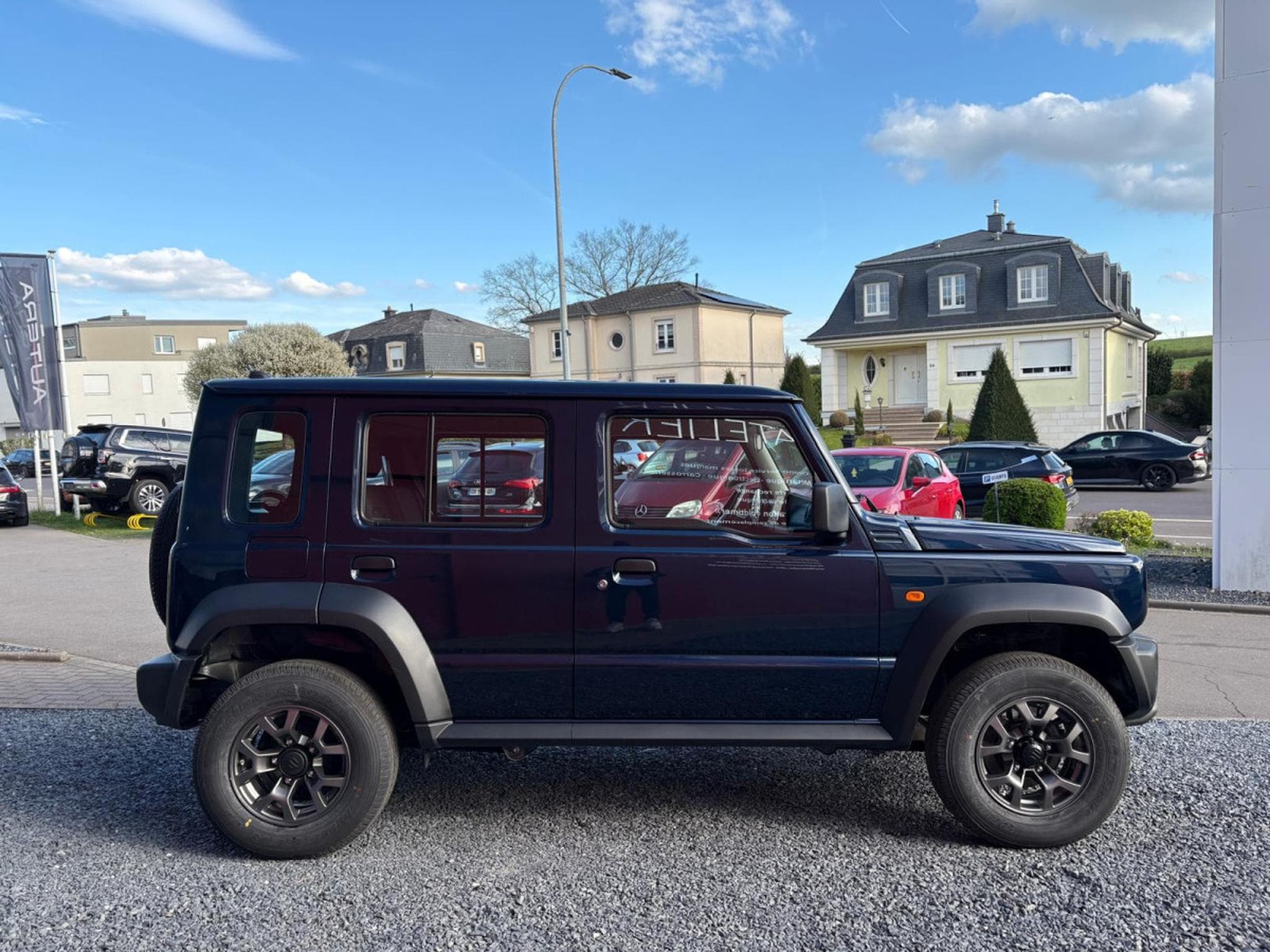 Suzuki Jimny 1.5 4WD ALLGRIP 5 PORTES (2025) - Photo 5