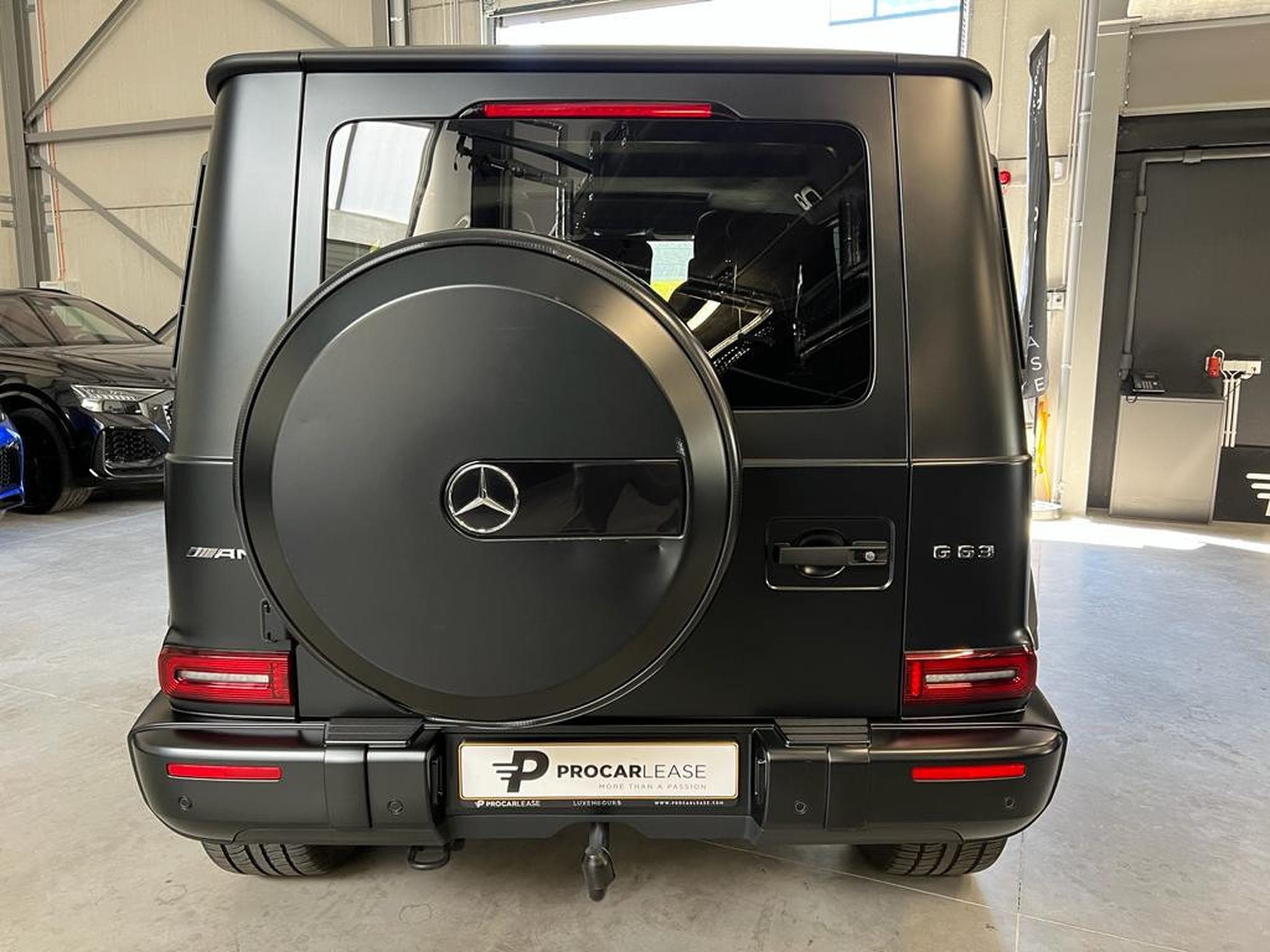 Mercedes G 63 AMG G63 AMG/DVD PAKET/22/CARBON/360/TV/VOLL (2022) - Photo 17