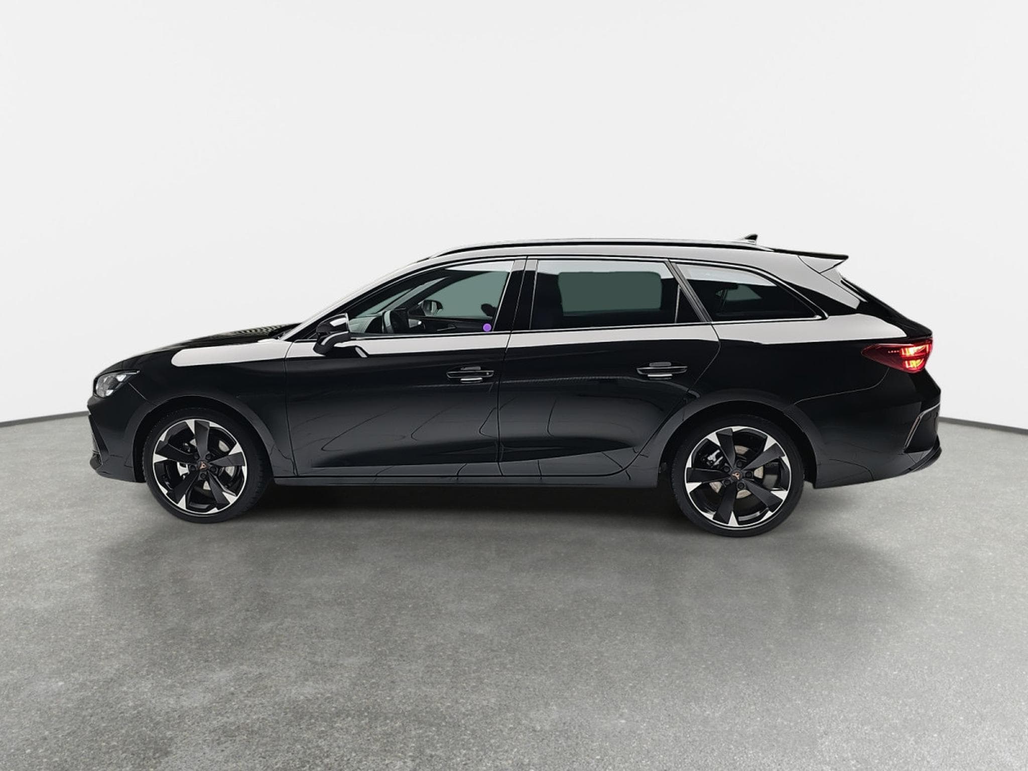 Cupra Leon 1.5 eTSi DSG 150 Kombi (2025) - Photo 3