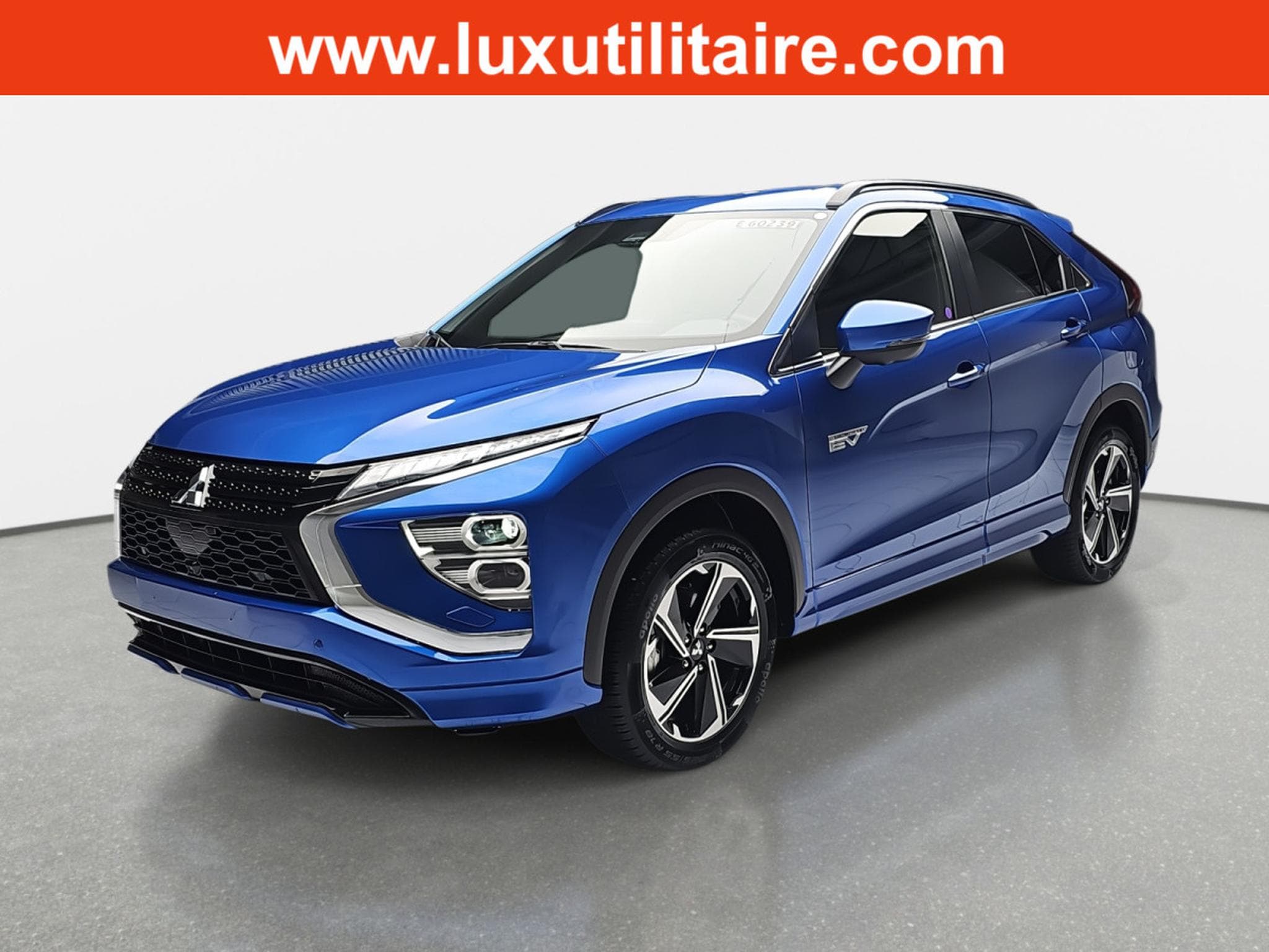 Mitsubishi Eclipse Cross 2.4 MIVEC PHEV CVT Select (2025) - Photo 2