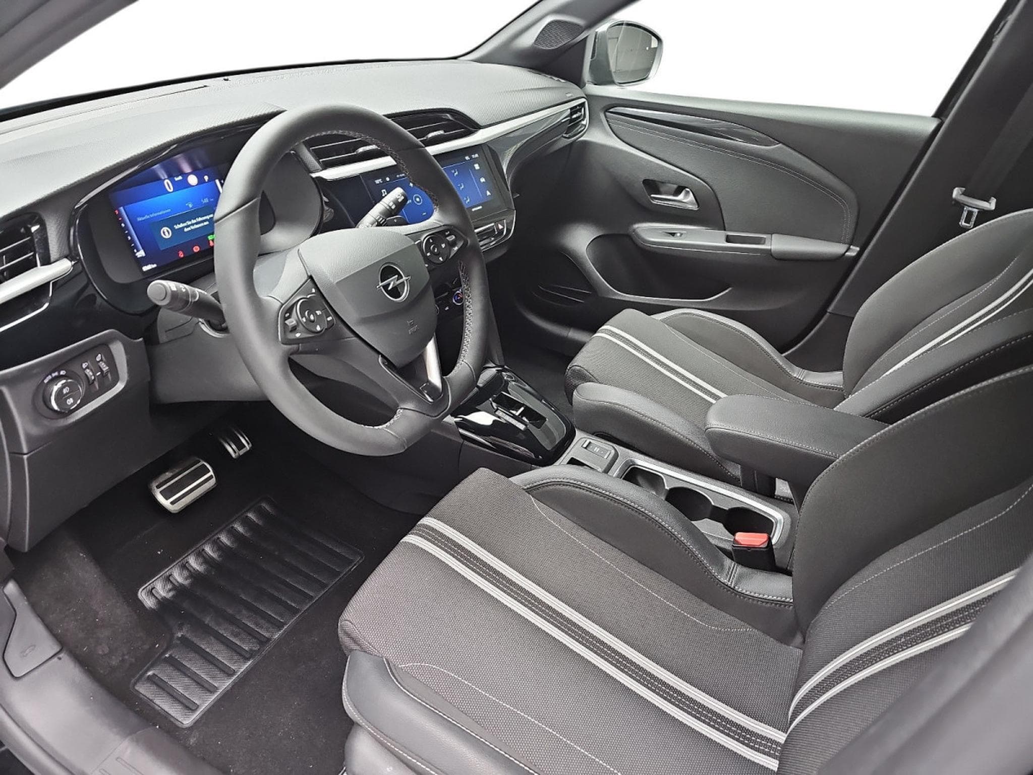 Opel Corsa 1.2 TURBO 101 GS (2025) - Photo 18