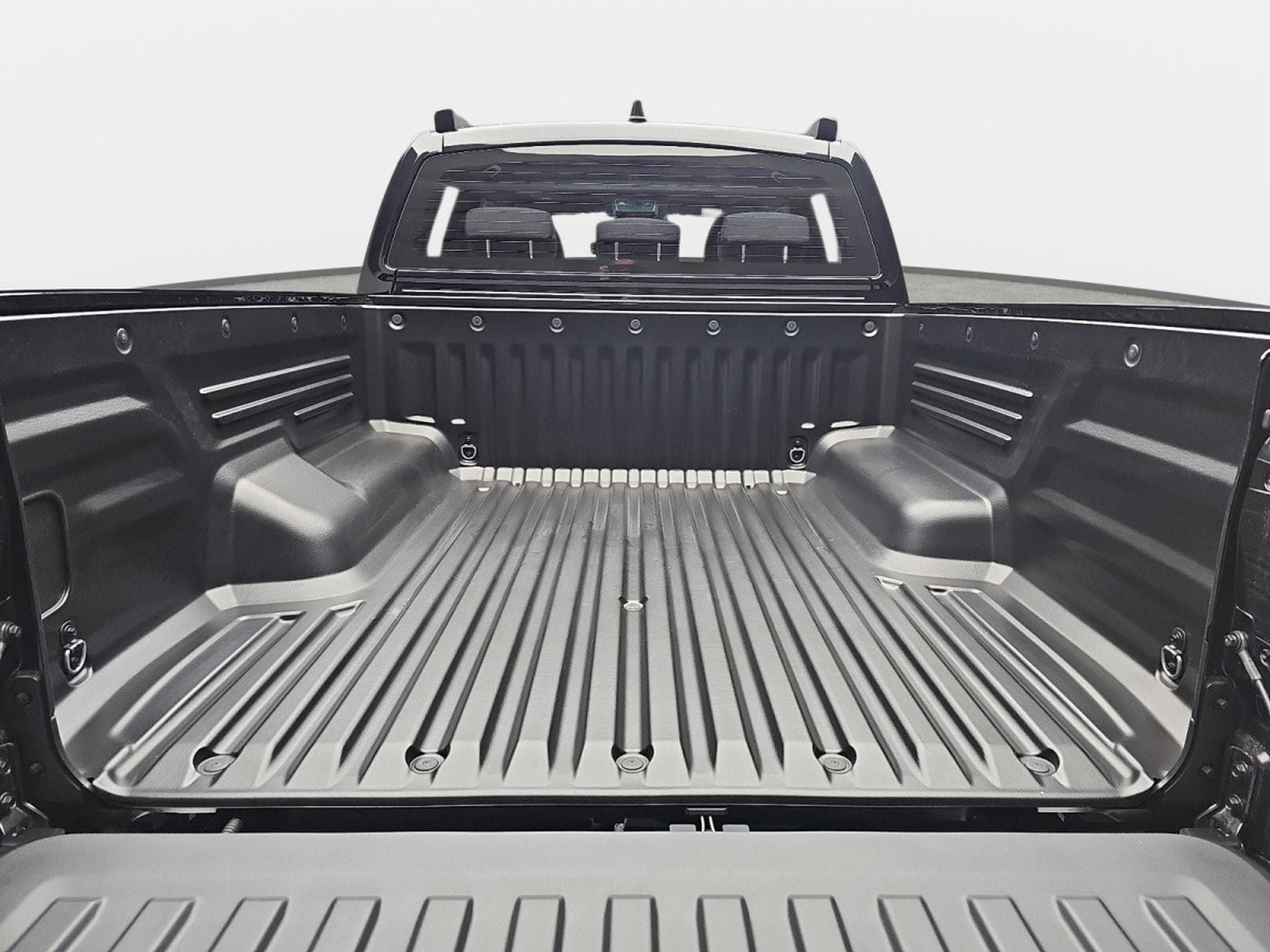 KGM Grand Musso 2.2 Diesel 202 AT 4WD Black (2026) - Photo 13