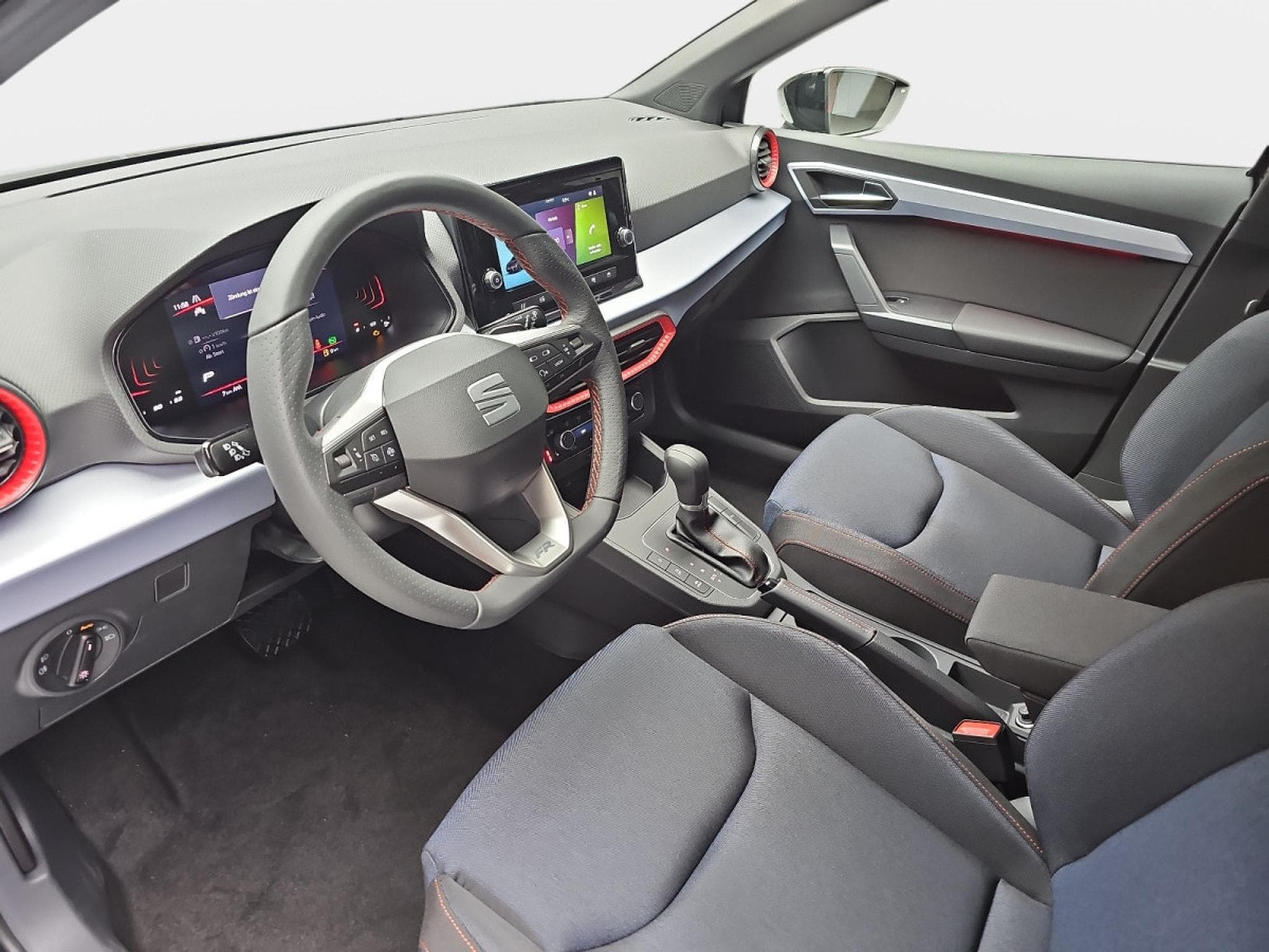 Seat Ibiza 1.0 TSi 116 DSG  FR (2025) - Photo 18