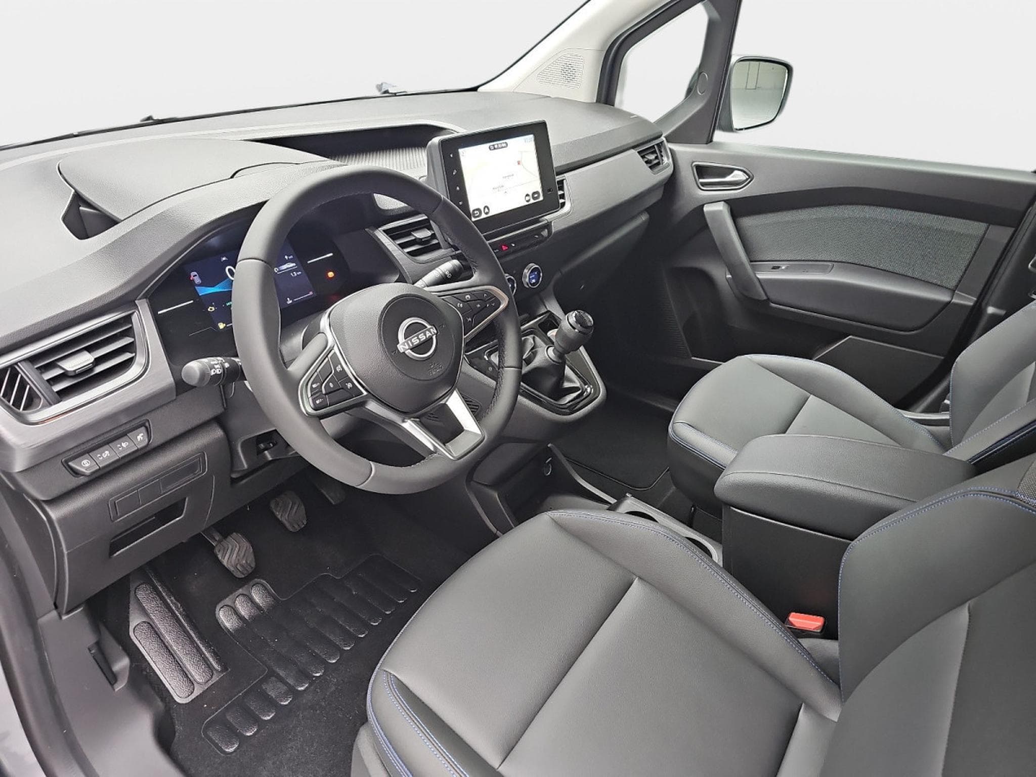 Nissan Townstar 1.2 DIG-T 130 L2 Tekna 7 places (2025) - Photo 17