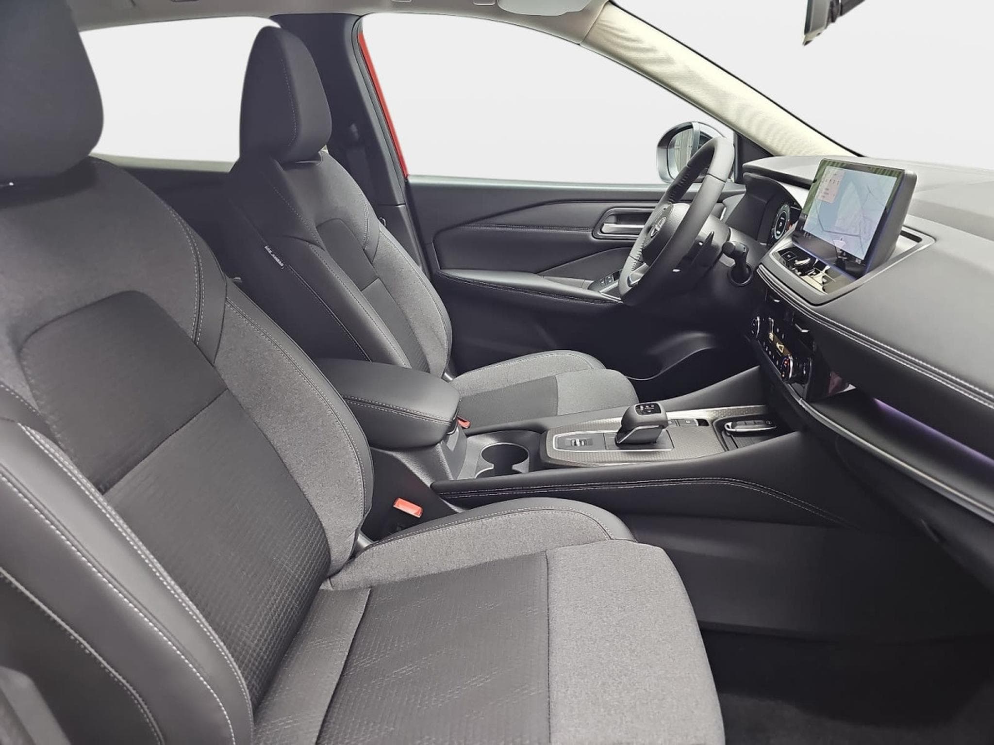 Nissan Qashqai 1.3 DIG-T 158 X-tronic N-Connecta (2026) - Photo 14