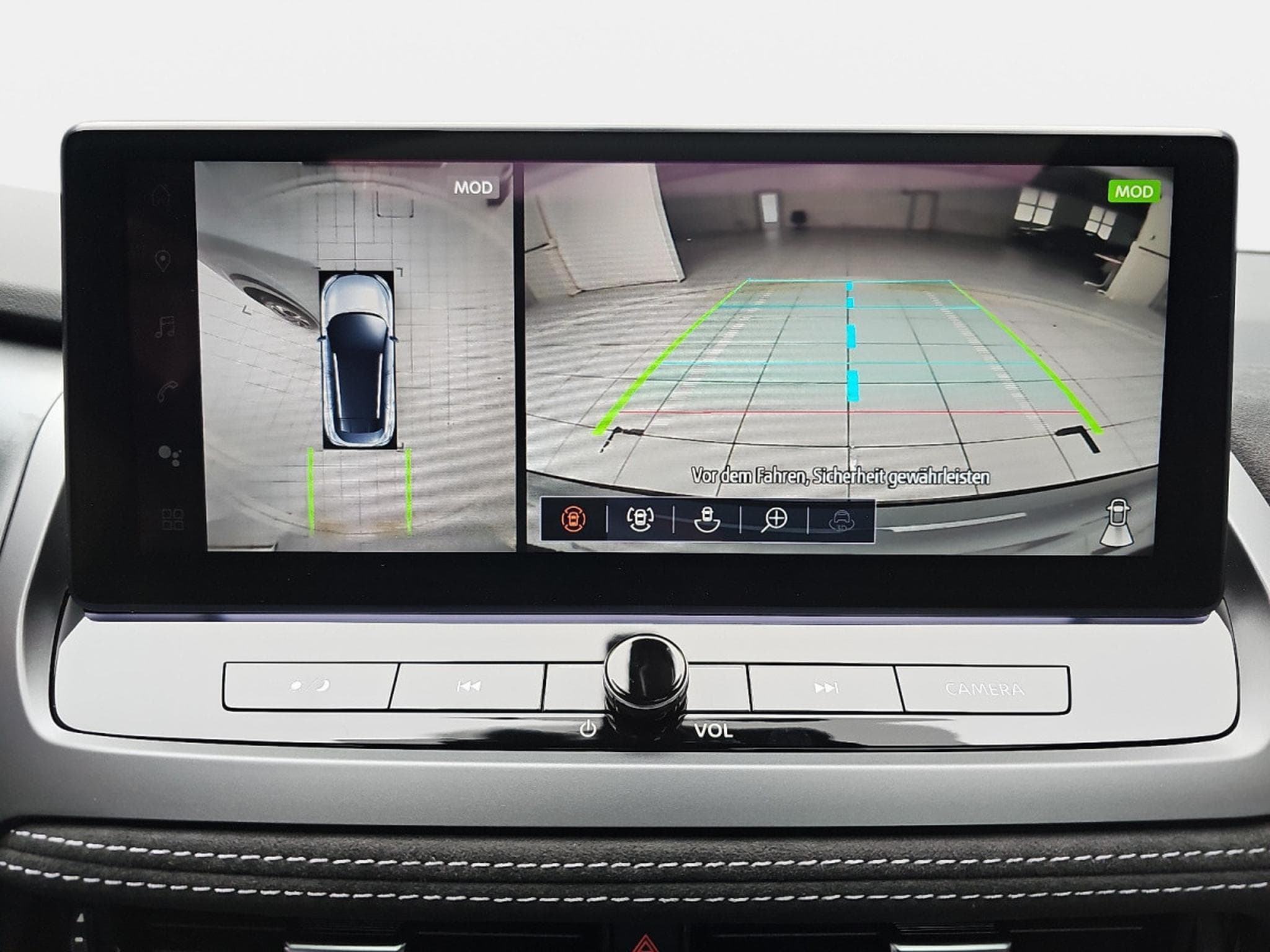 Nissan Qashqai 1.3 DIG-T MHEV 158 X-tronicTekna (2026) - Photo 9