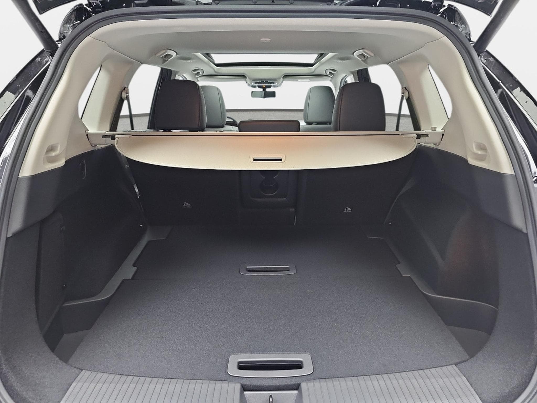 Nissan X-Trail 1.5 VC-T E-Power 204 AUTO Tekna (2026) - Photo 13