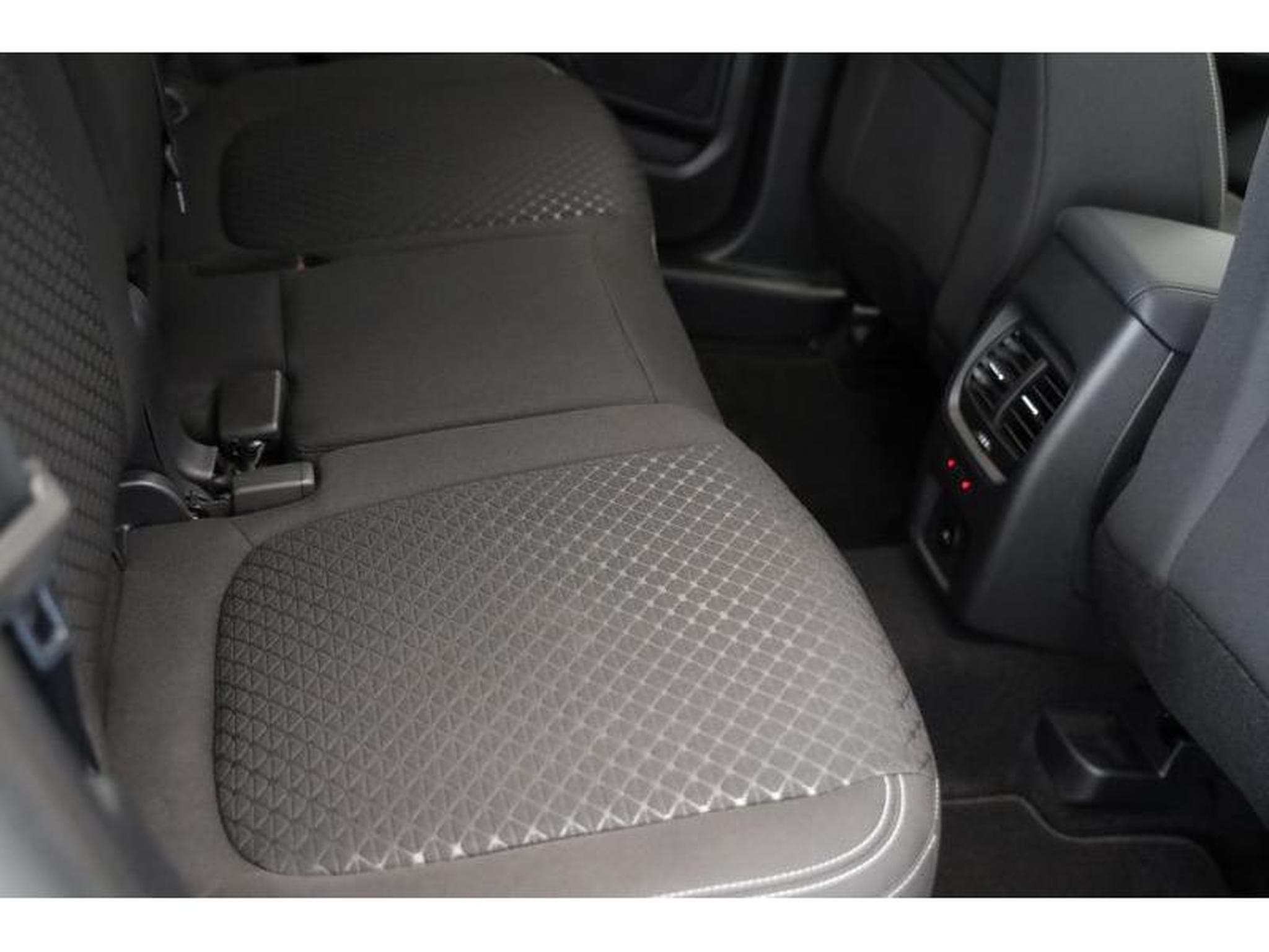 Ford Kuga III Titanium (2026) - Photo 11