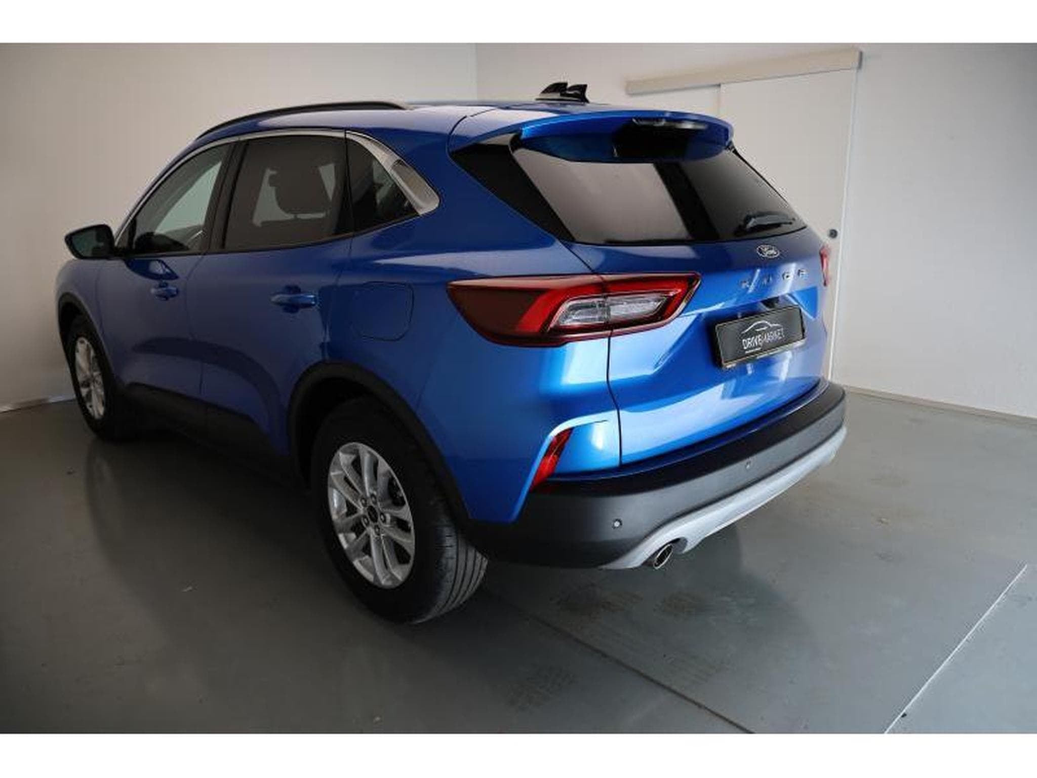 Ford Kuga III Titanium (2026) - Photo 3