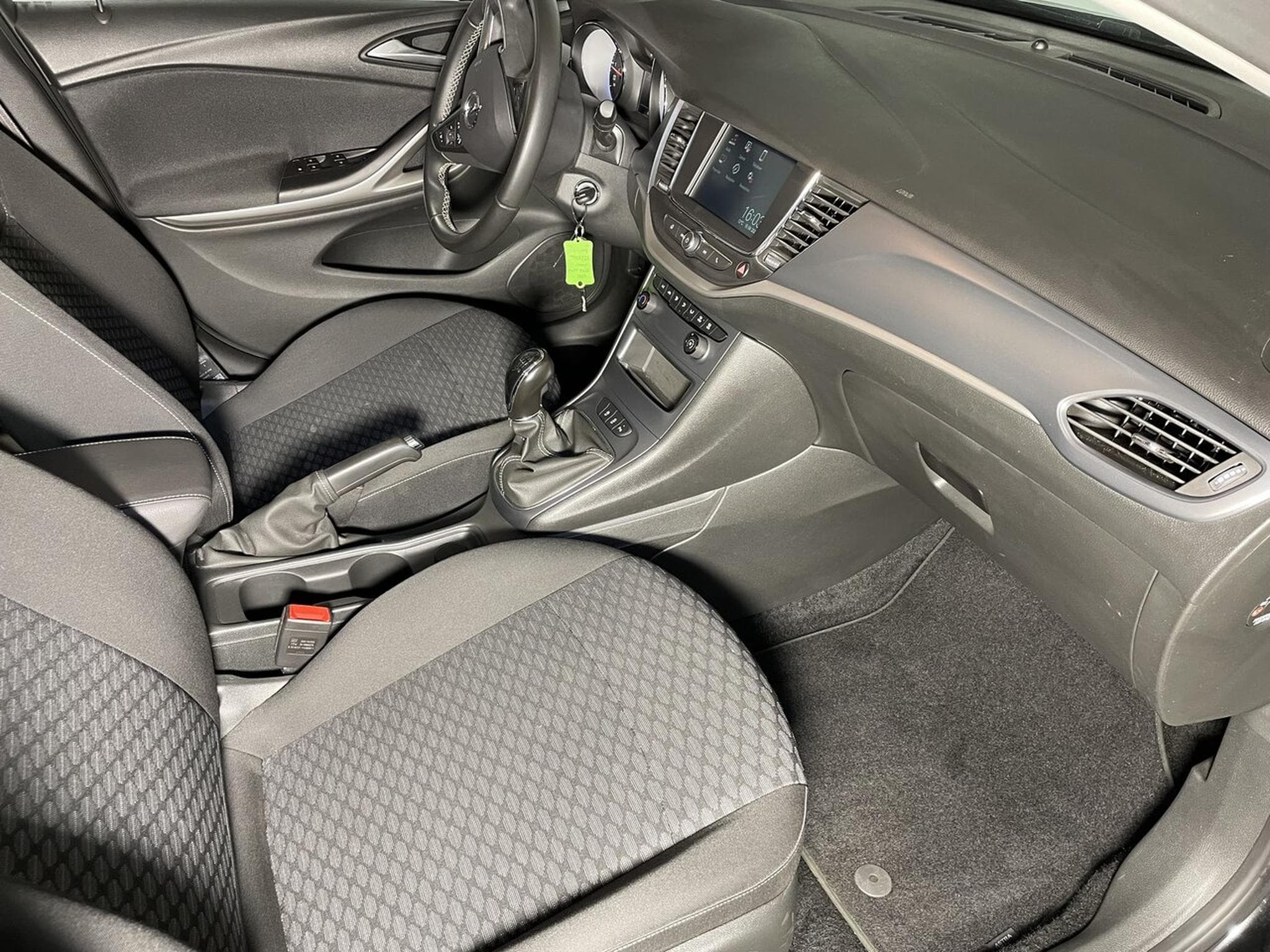 Opel Astra 1.0 TURBO 110 CV EDITION GPS (2020) - Photo 11