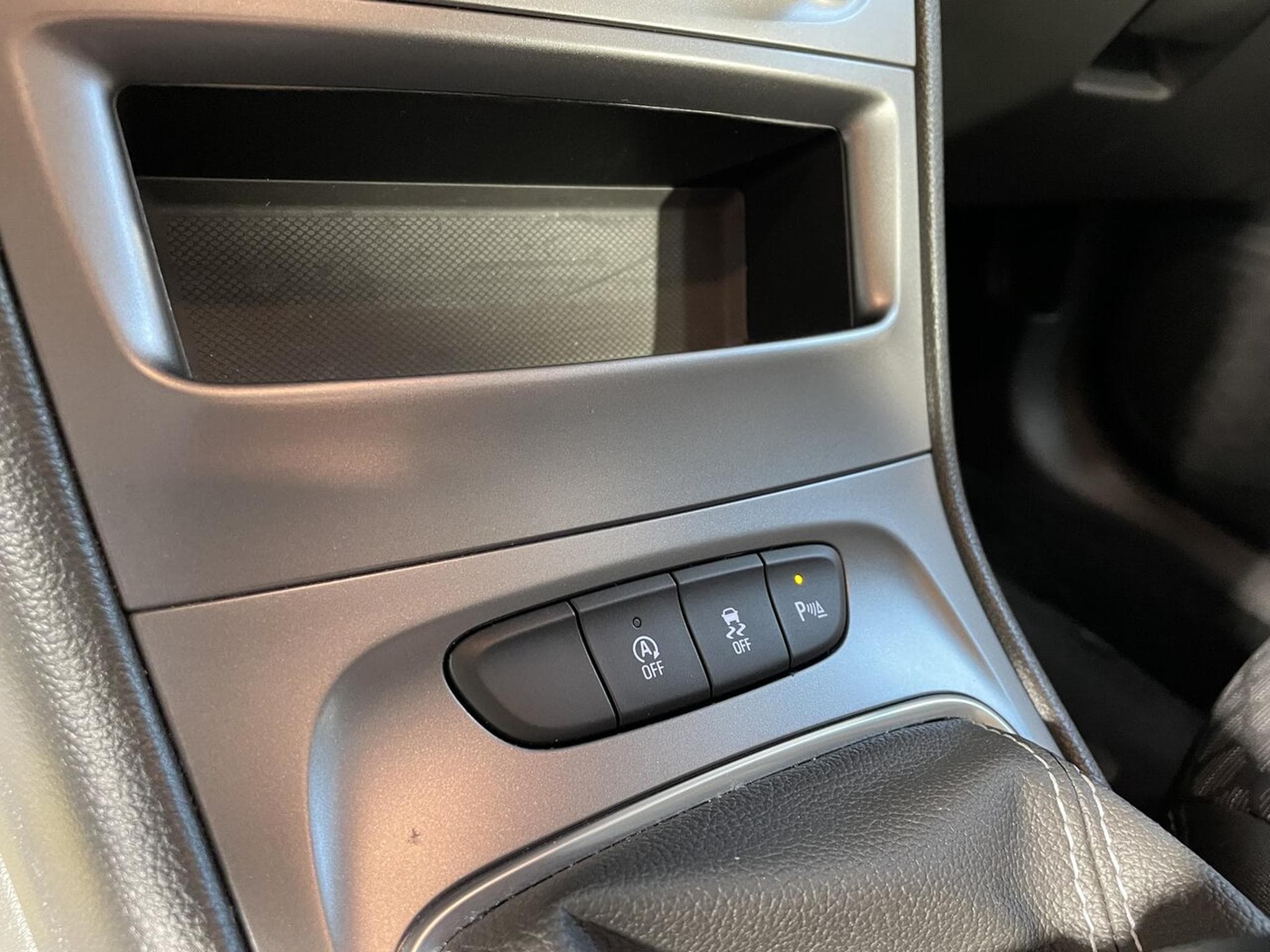 Opel Astra 1.0 TURBO 110 CV EDITION GPS (2020) - Photo 6