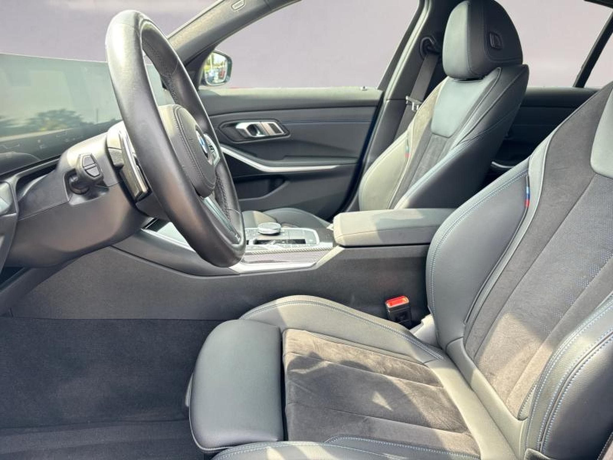 BMW 340 M340i xDrive berline Kit M Sport (2024) - Photo 4