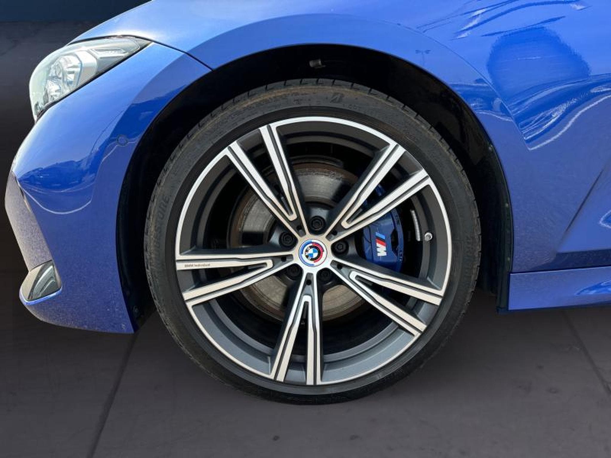 BMW 340 M340i xDrive berline Kit M Sport (2024) - Photo 9